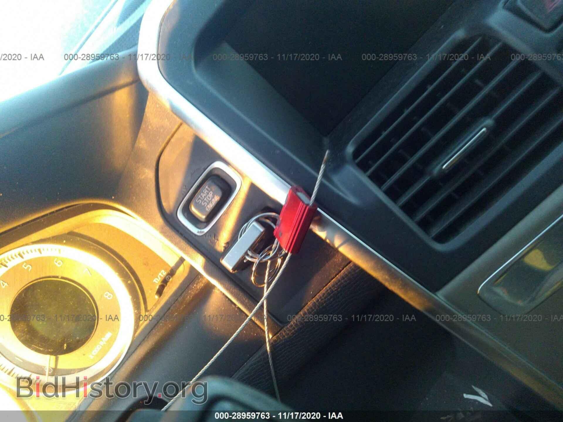 2012 VOLVO XC60 - VIN: YV4940DL4C2273688 - Фото 10