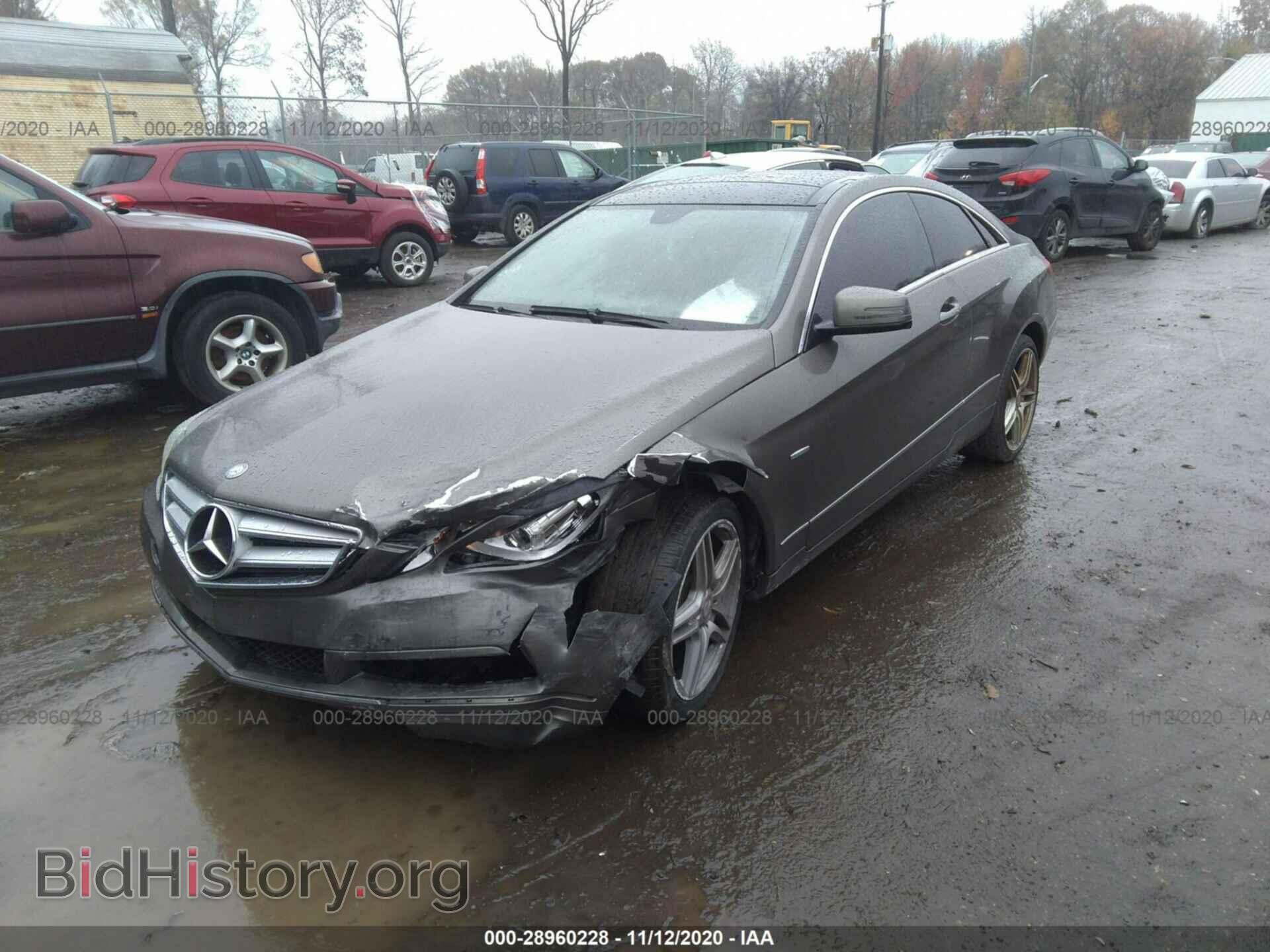 2012 MERCEDES-BENZ E-CLASS - VIN: WDDKJ5KB5CF147536 - Фото 2