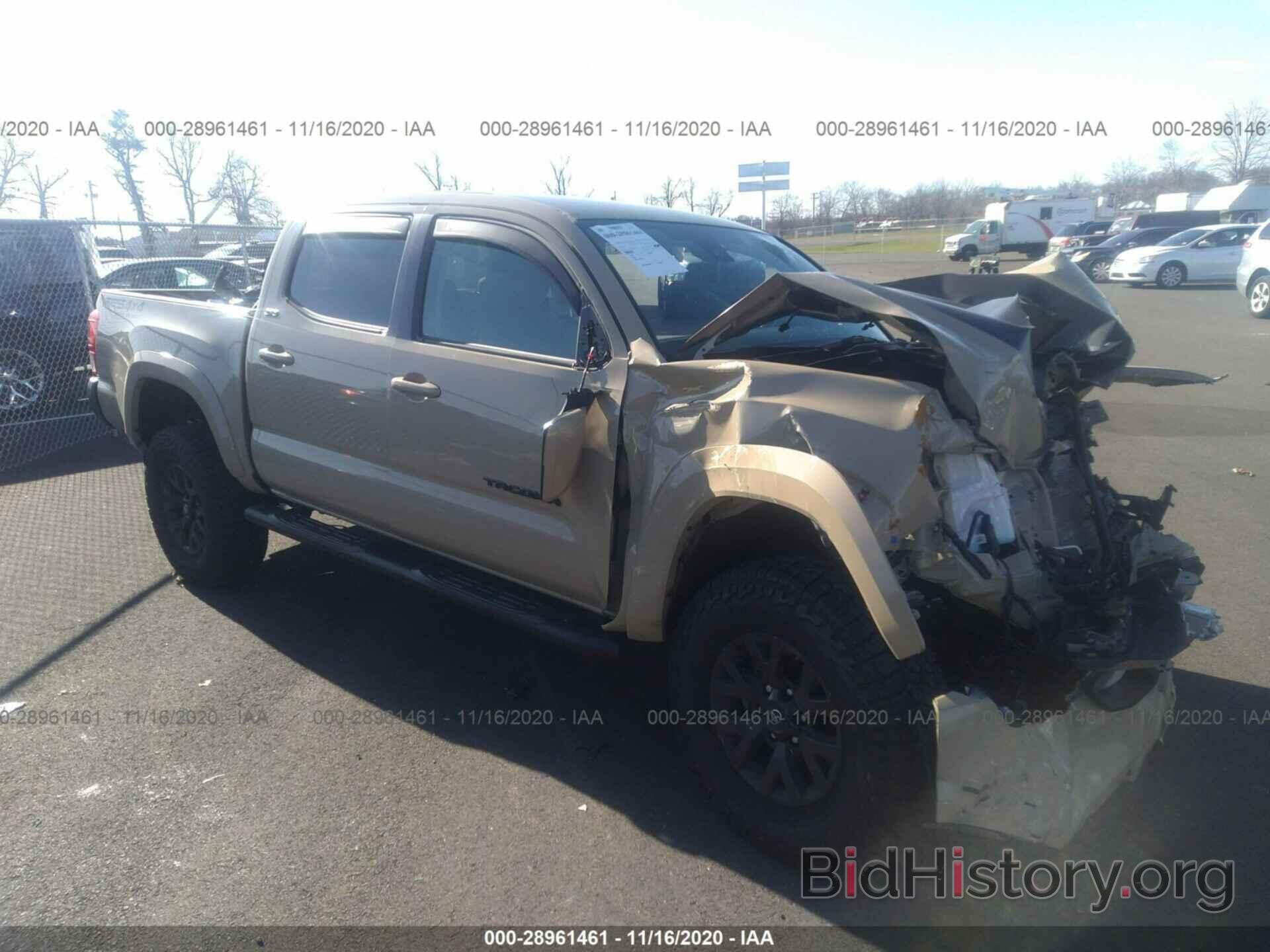 Photo 3TMCZ5AN5KM237710 - TOYOTA TACOMA 4WD 2019