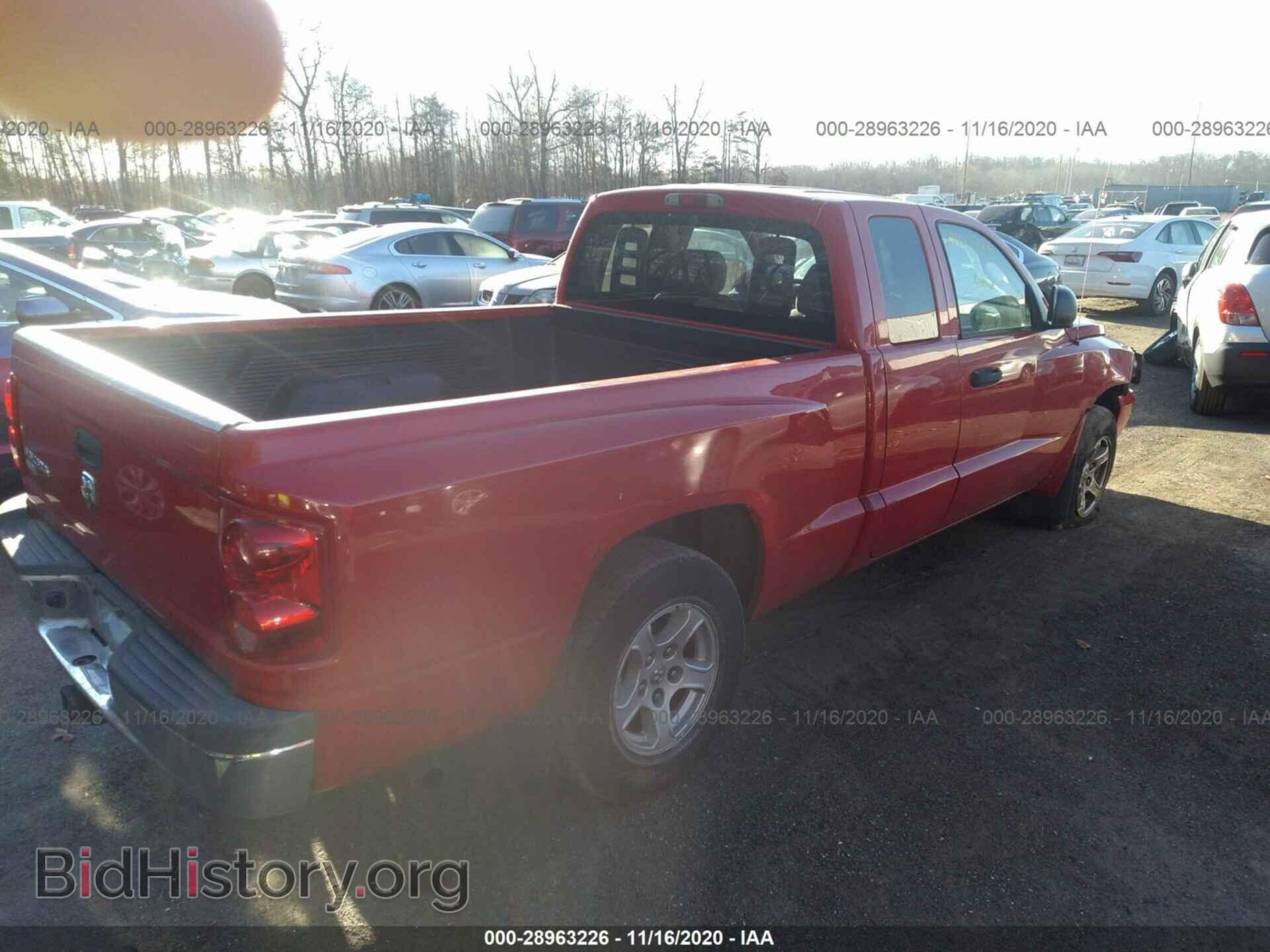 2006 DODGE DAKOTA - VIN: 1D7HW42K66S703855 - Фото 4