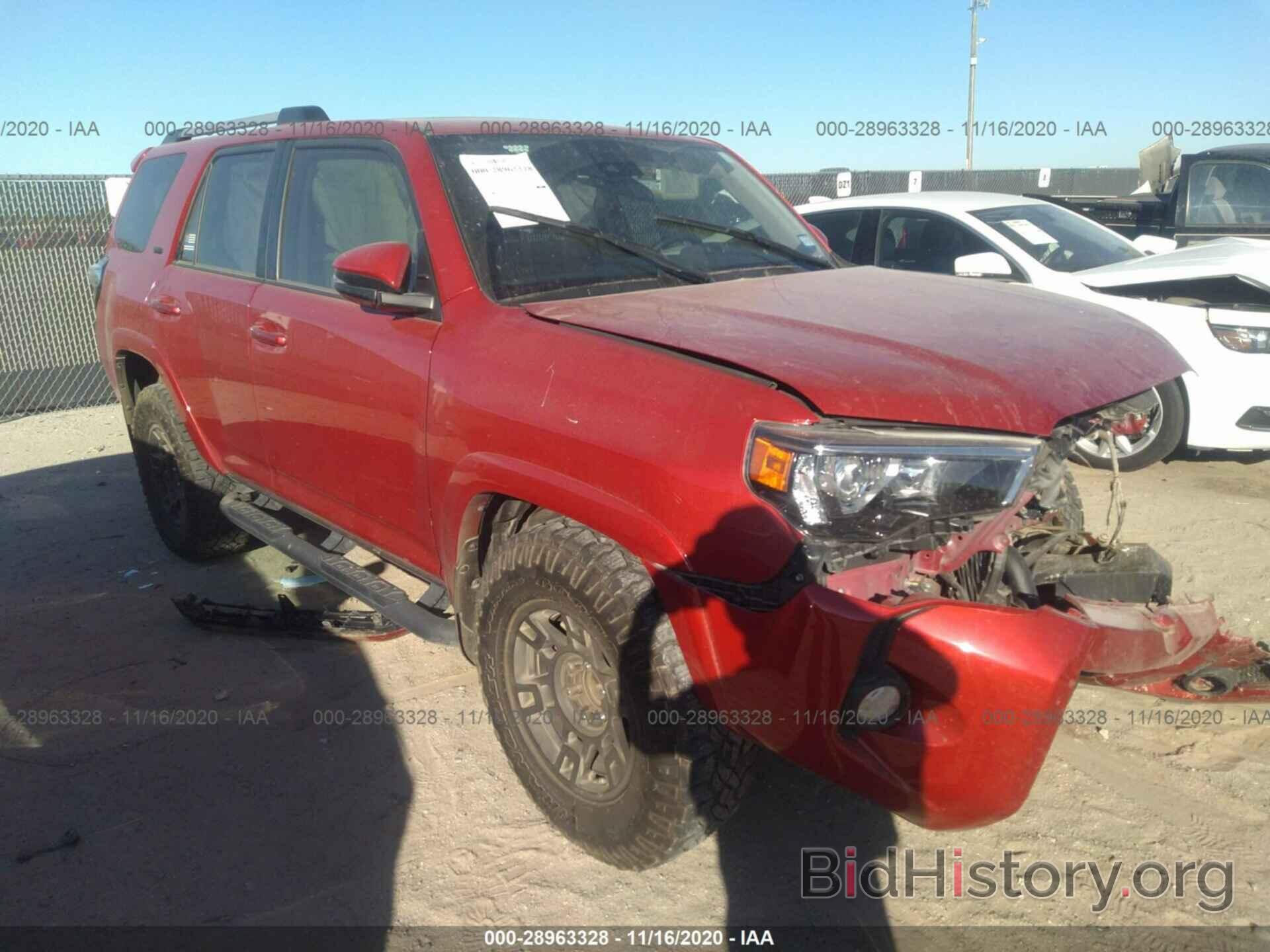 Фотография JTEZU5JR2L5215033 - TOYOTA 4RUNNER 2020