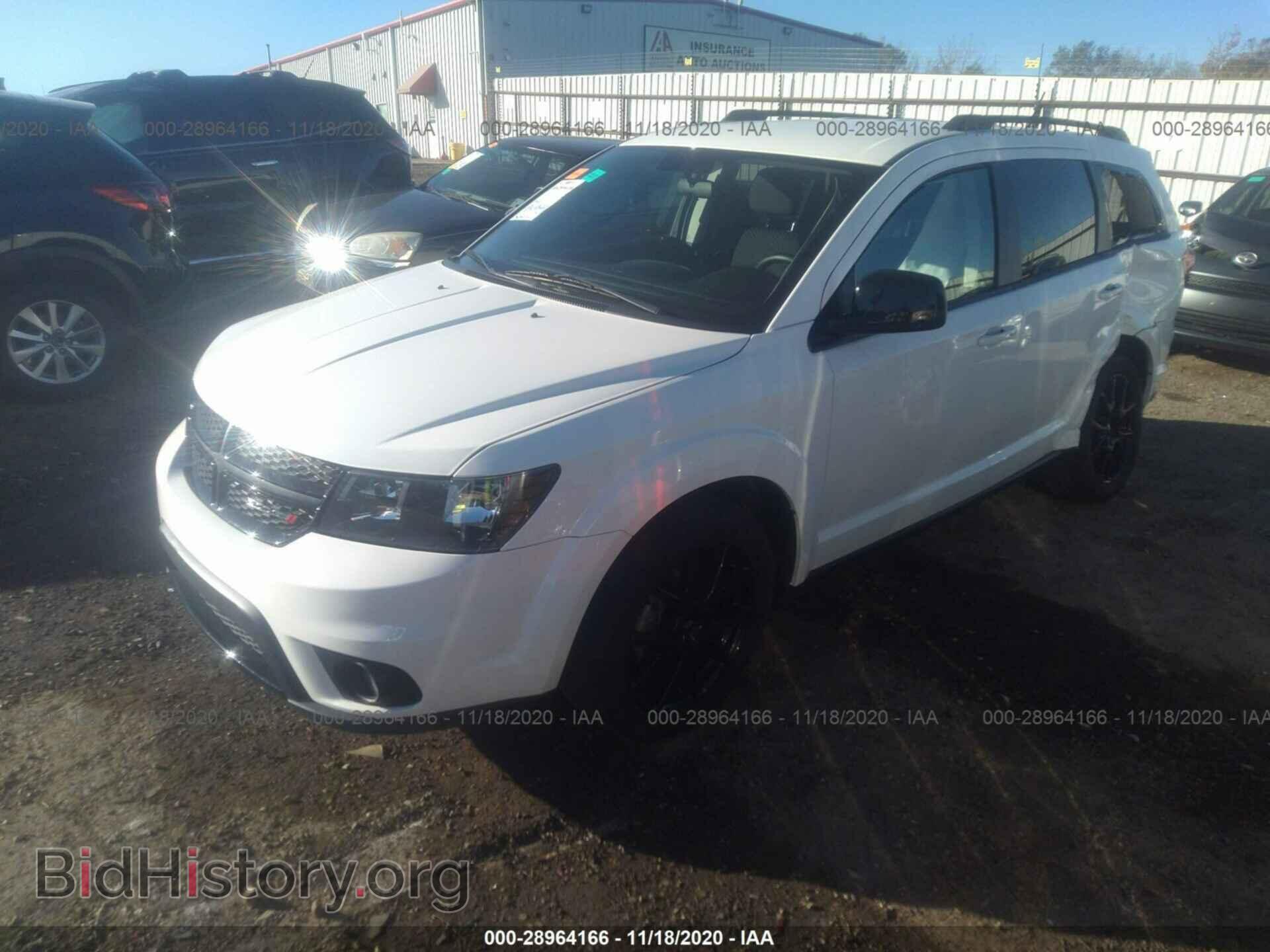 2018 DODGE JOURNEY - VIN: 3C4PDCBG8JT217847 - Фото 2