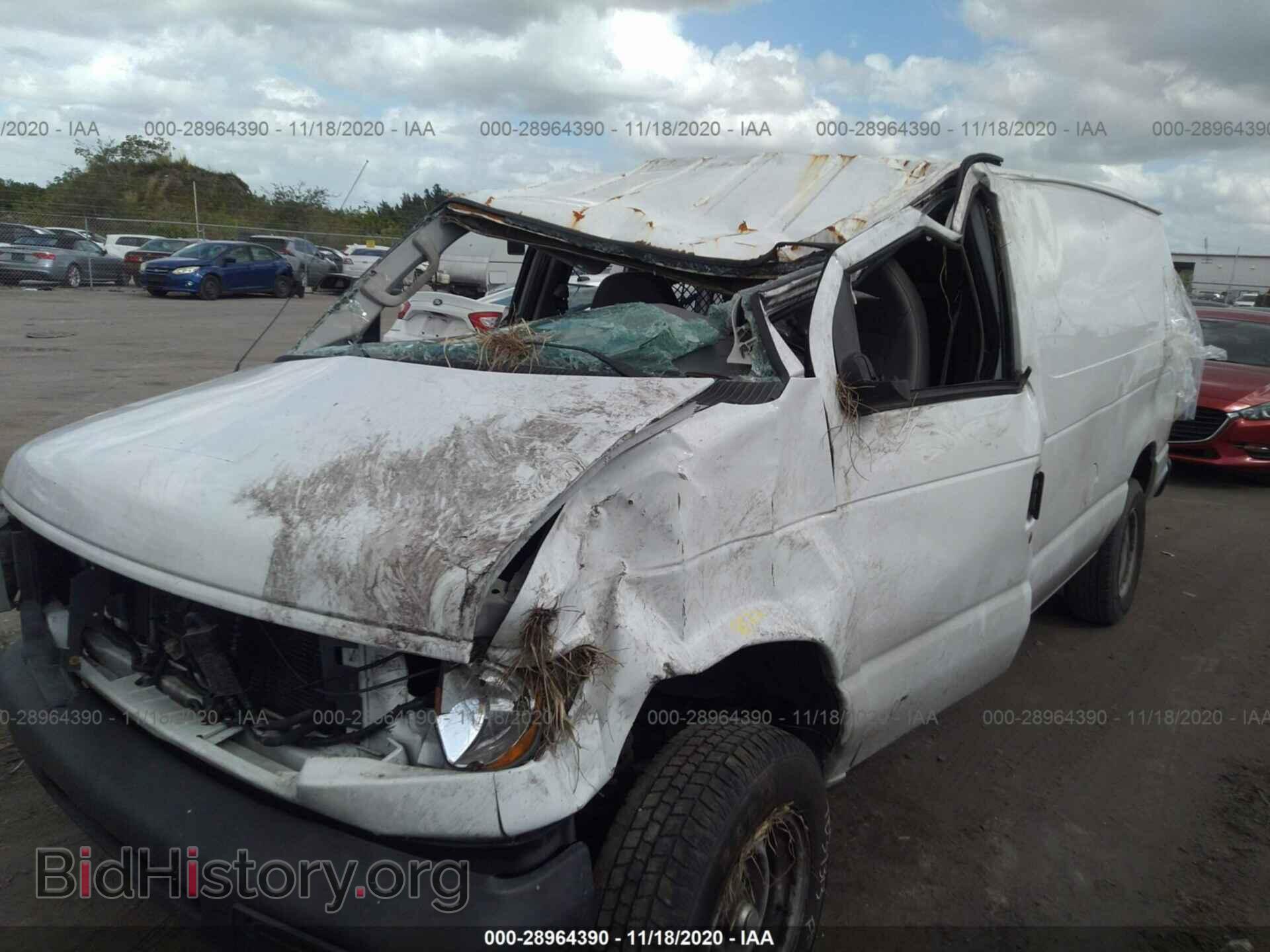 2007 FORD ECONOLINE CARGO VAN - VIN: 1FTNE14W17DA86563 - Фото 2