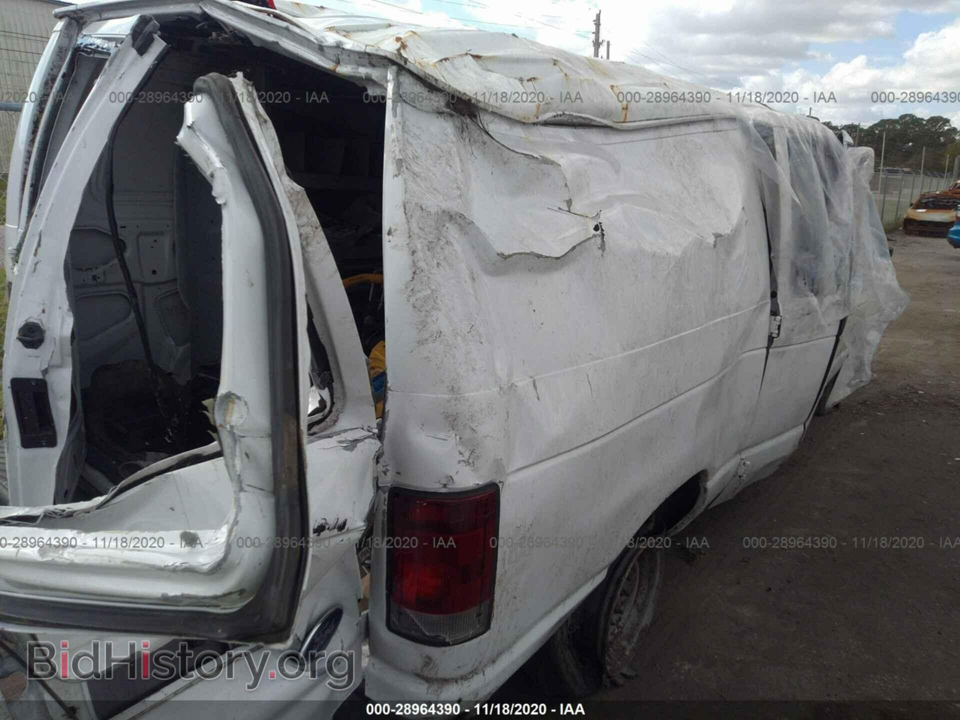 2007 FORD ECONOLINE CARGO VAN - VIN: 1FTNE14W17DA86563 - Фото 4