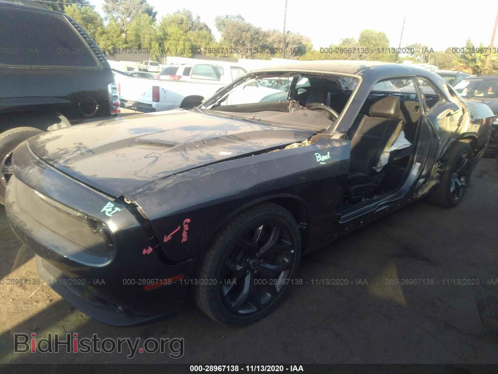 2018 DODGE CHALLENGER - VIN: 2C3CDZAG4JH252224 - Фото 2