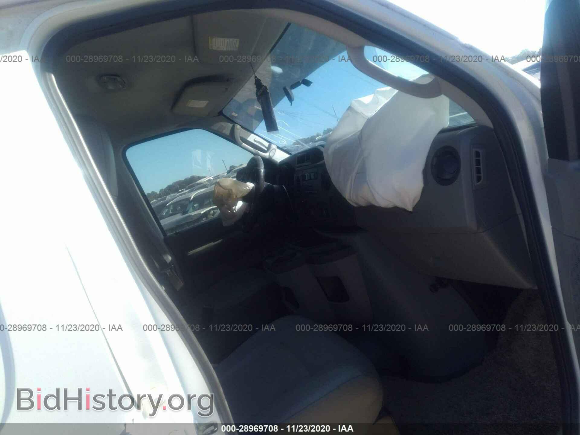 2011 FORD ECONOLINE CARGO VAN - VIN: 1FTNE1EW9BDA47761 - Фото 5