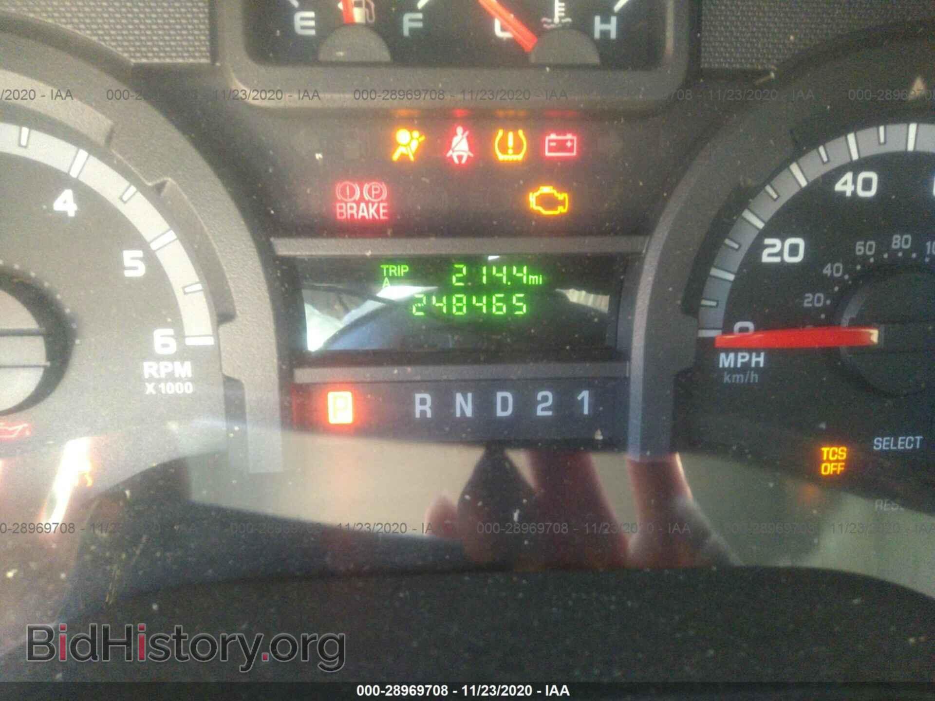 2011 FORD ECONOLINE CARGO VAN - VIN: 1FTNE1EW9BDA47761 - Фото 7