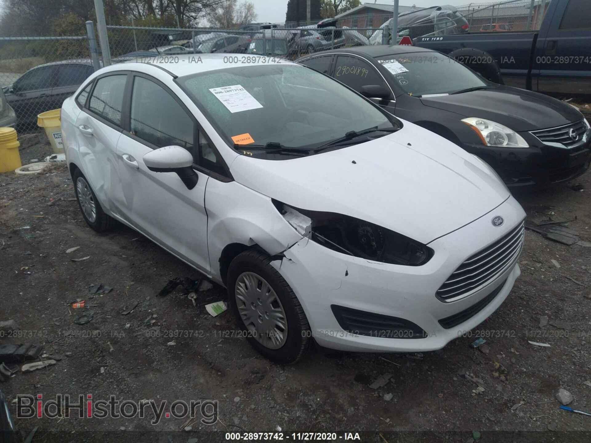 Photo 3FADP4AJ2EM219614 - FORD FIESTA 2014