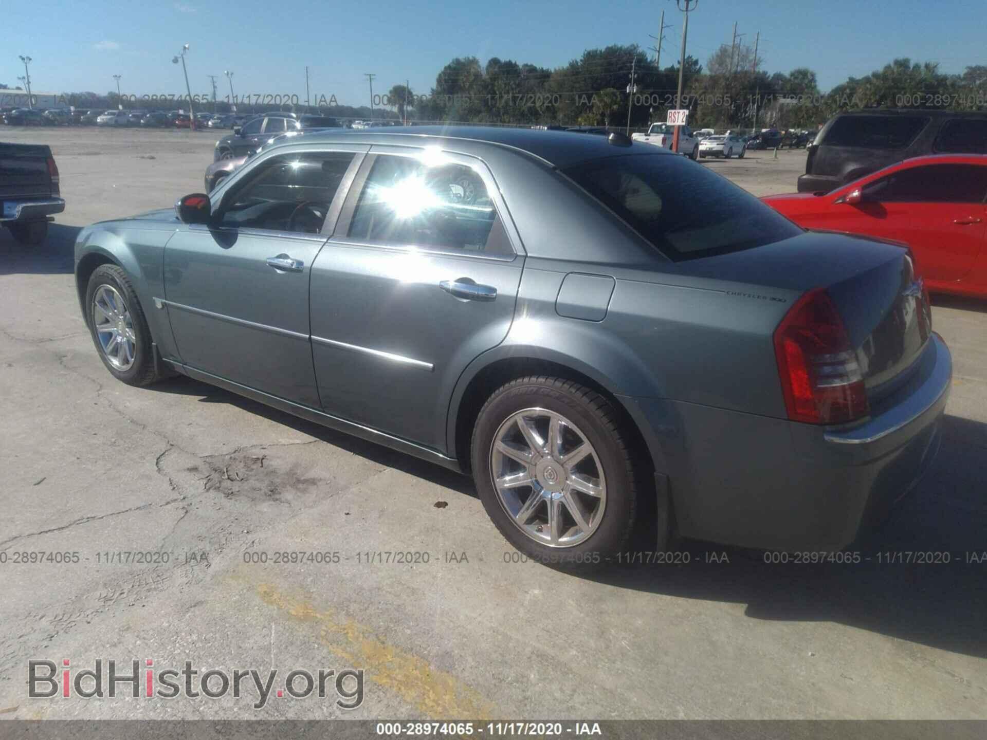 2006 CHRYSLER 300 - VIN: 2C3KA63H06H101977 - Фото 3