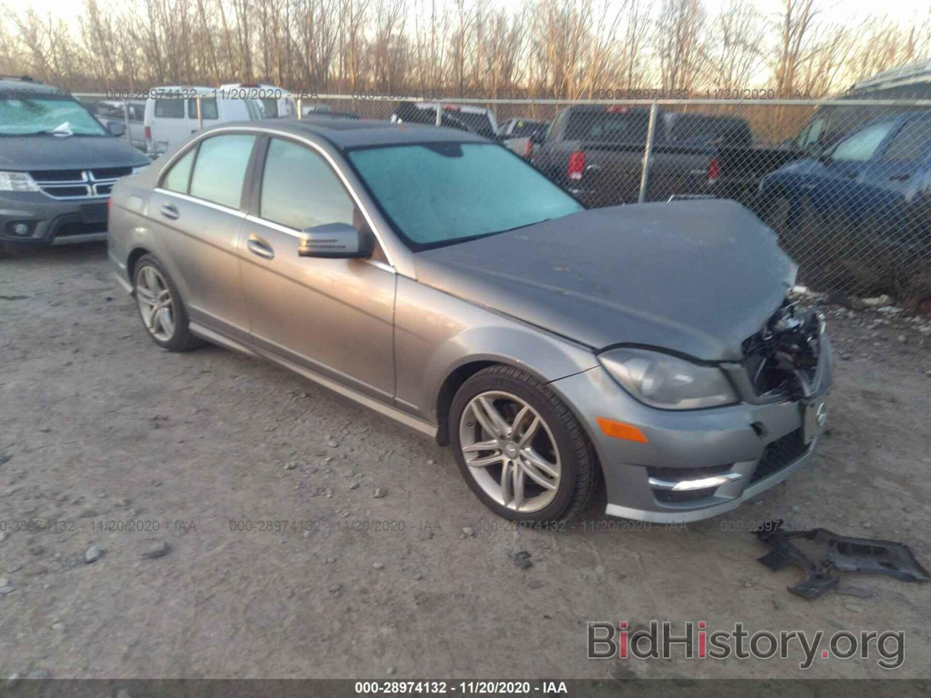 Photo WDDGF8ABXER316770 - MERCEDES-BENZ C-CLASS 2014