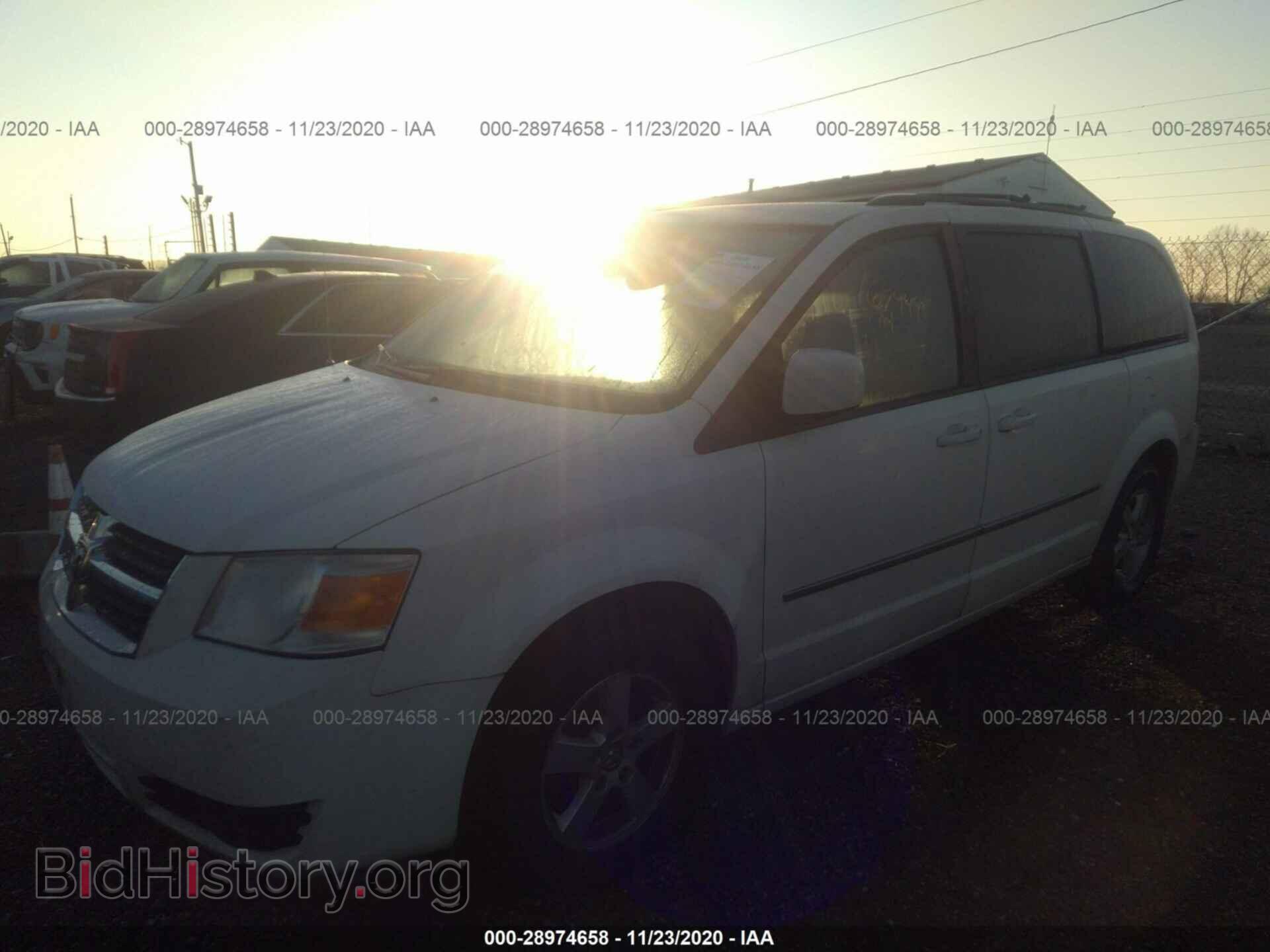 2010 DODGE GRAND CARAVAN - VIN: 2D4RN5D13AR143849 - Фото 2