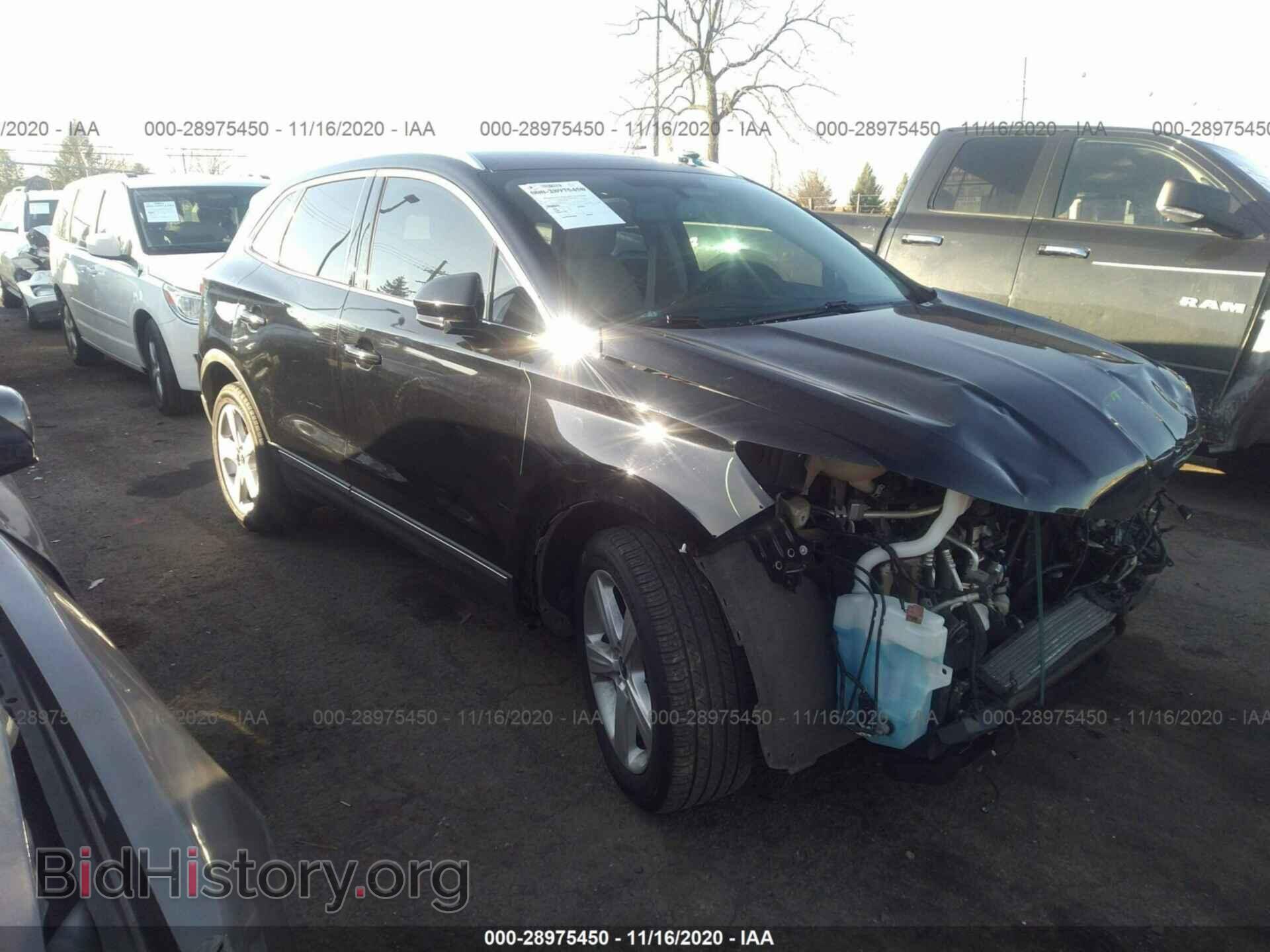 Фотография 5LMCJ1D96HUL62436 - LINCOLN MKC 2017
