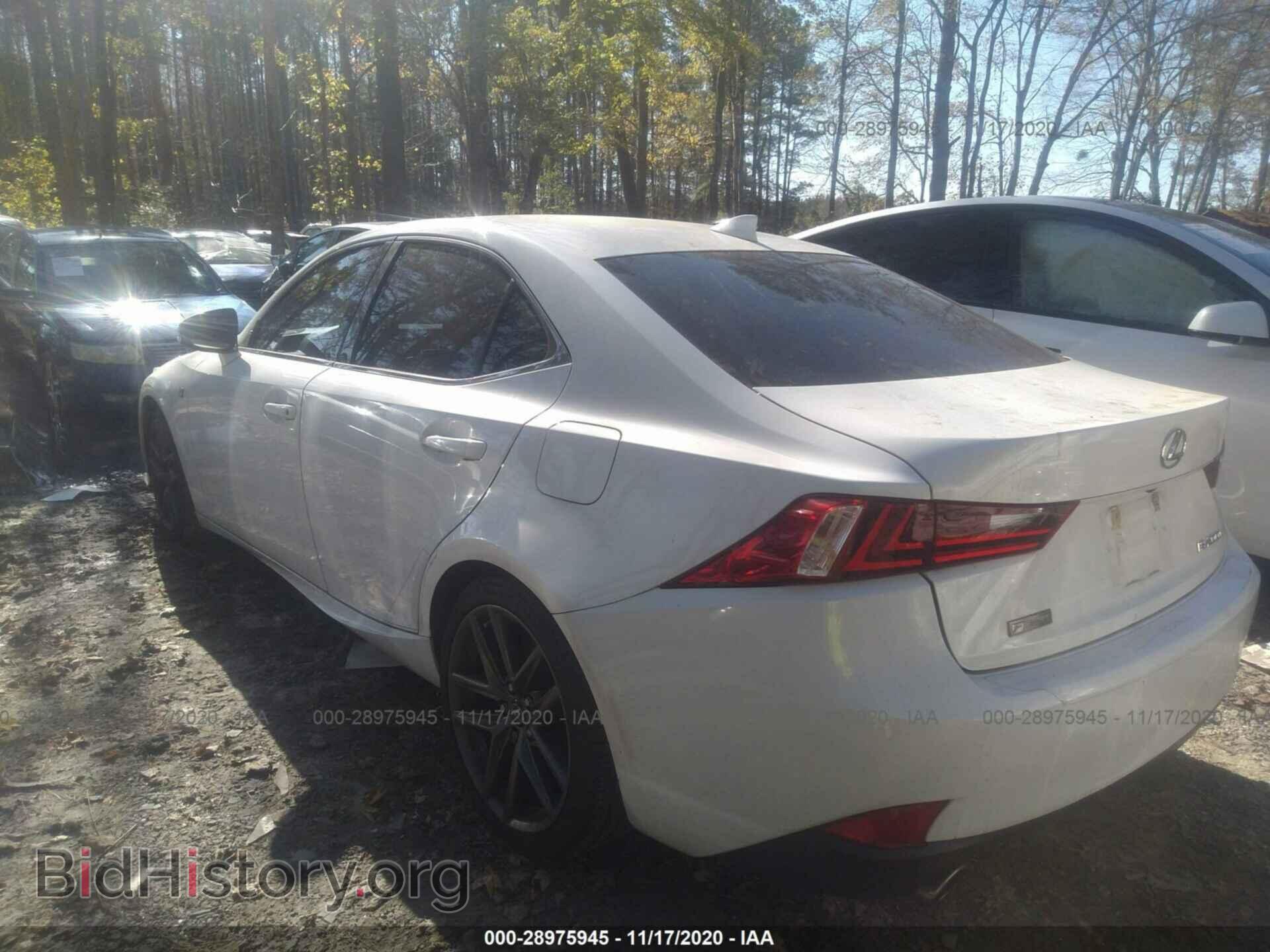 2016 LEXUS IS 200T - VIN: JTHBA1D29G5022565 - Фото 3