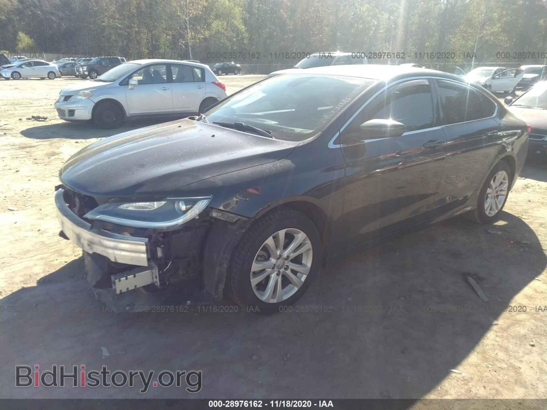 2016 CHRYSLER 200 - VIN: 1C3CCCAB4GN182342 - Фото 2