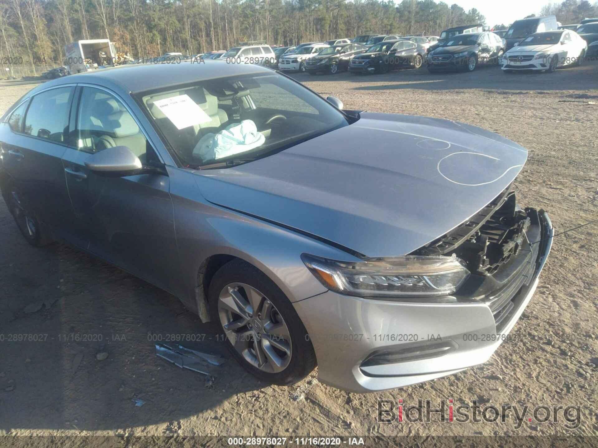 Photo 1HGCV1F1XJA163658 - HONDA ACCORD SEDAN 2018