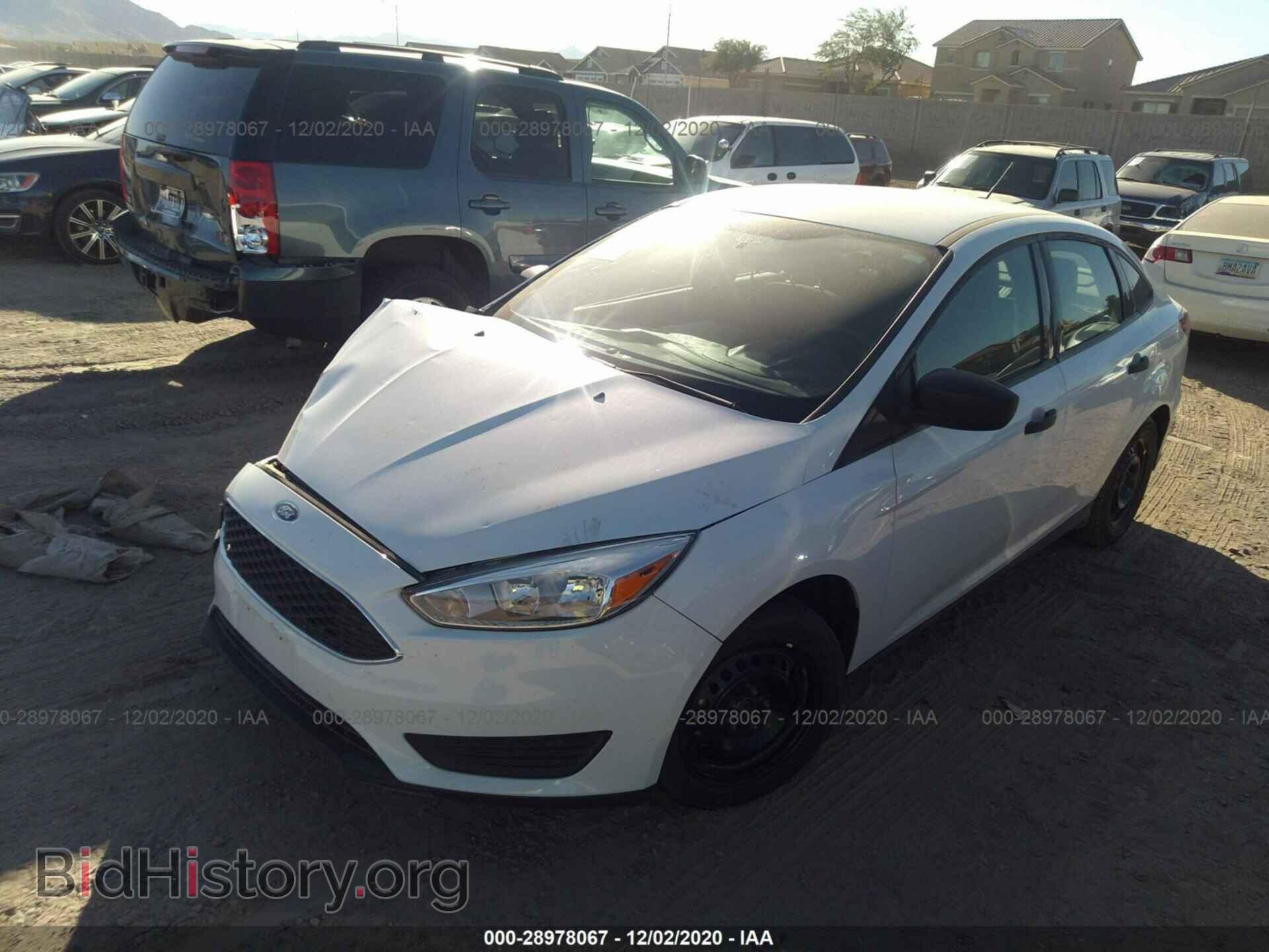 2018 FORD FOCUS - VIN: 1FADP3E20JL205512 - Фото 2