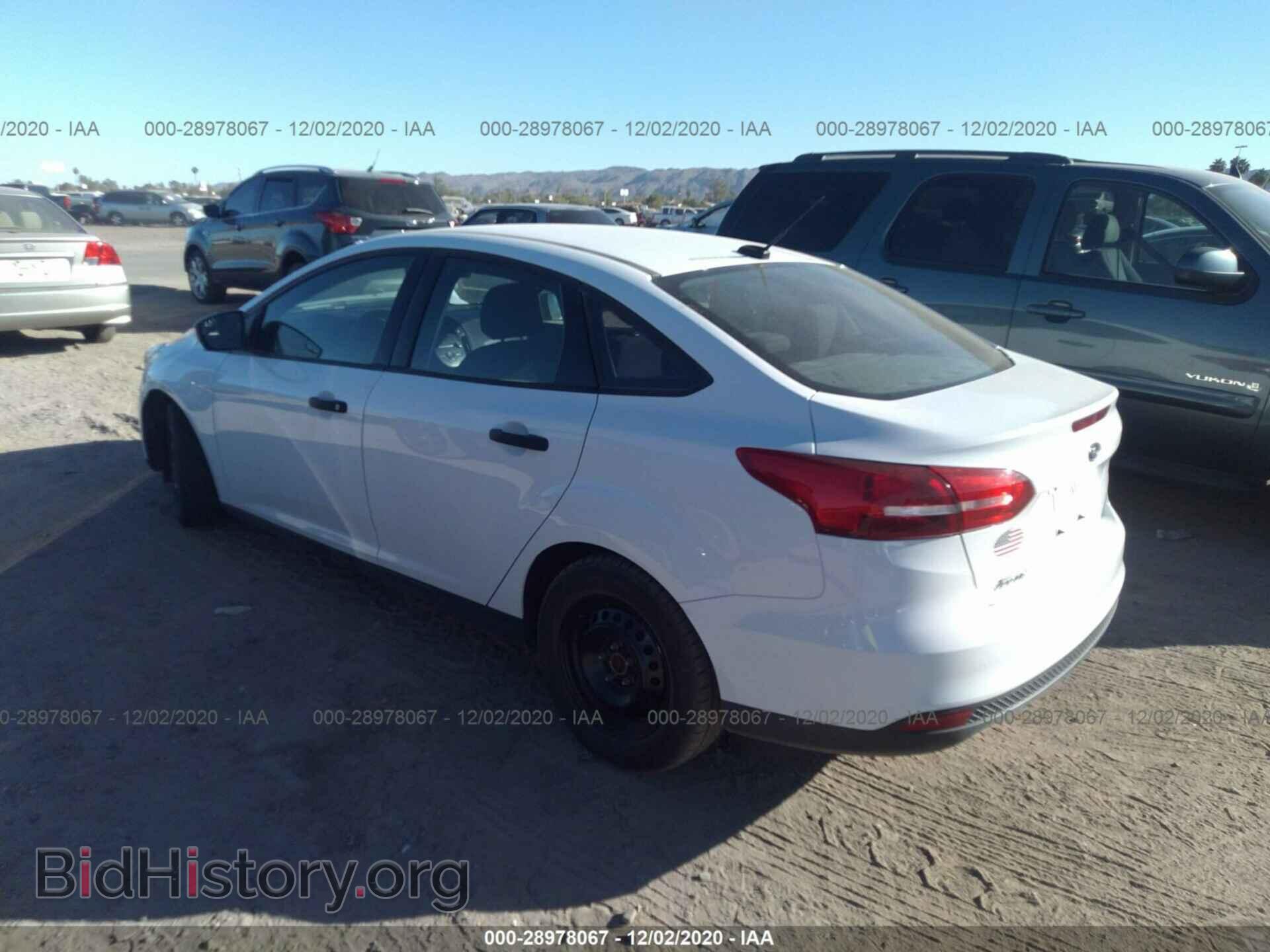 2018 FORD FOCUS - VIN: 1FADP3E20JL205512 - Фото 3