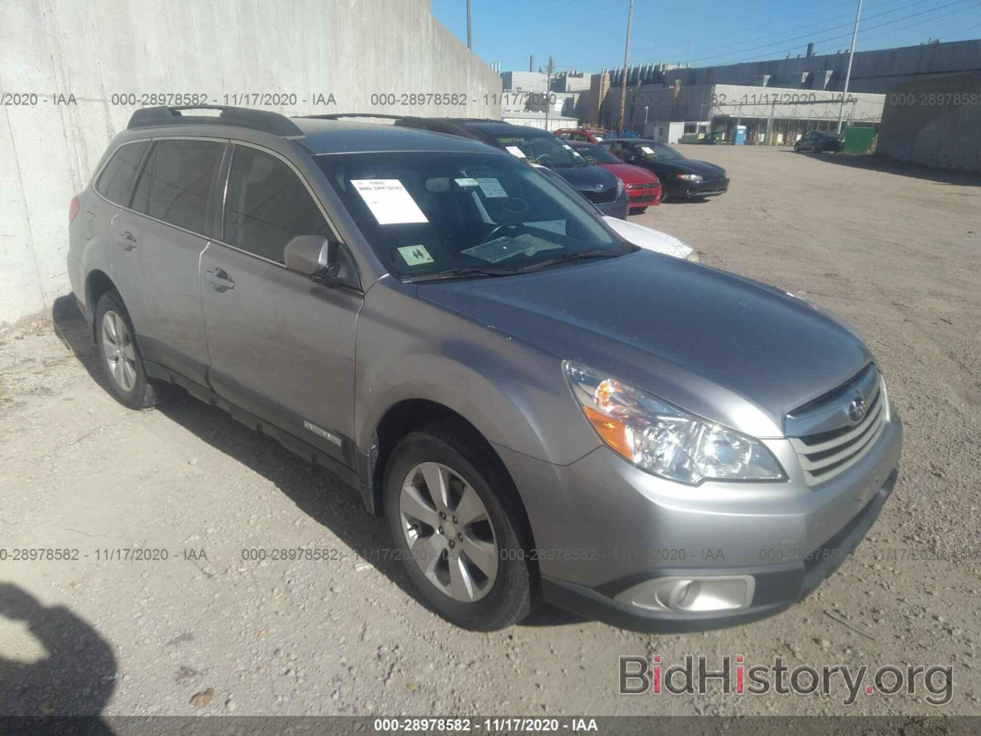 Photo 4S4BRBFC7B3409752 - SUBARU OUTBACK 2011