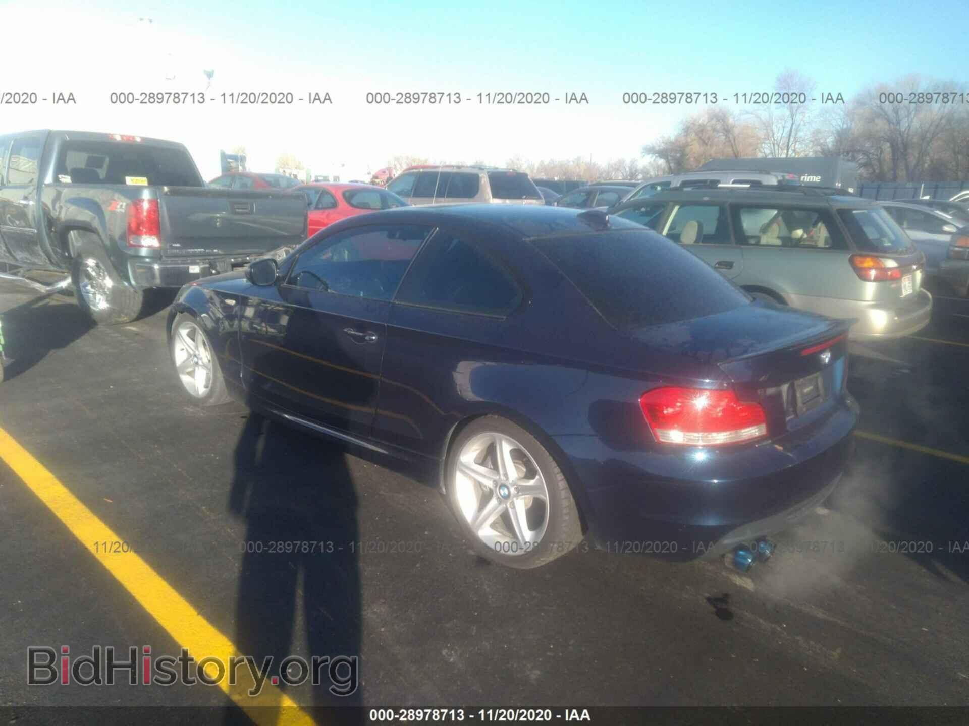 2011 BMW 1 SERIES - VIN: WBAUC9C50BVM11129 - Фото 3
