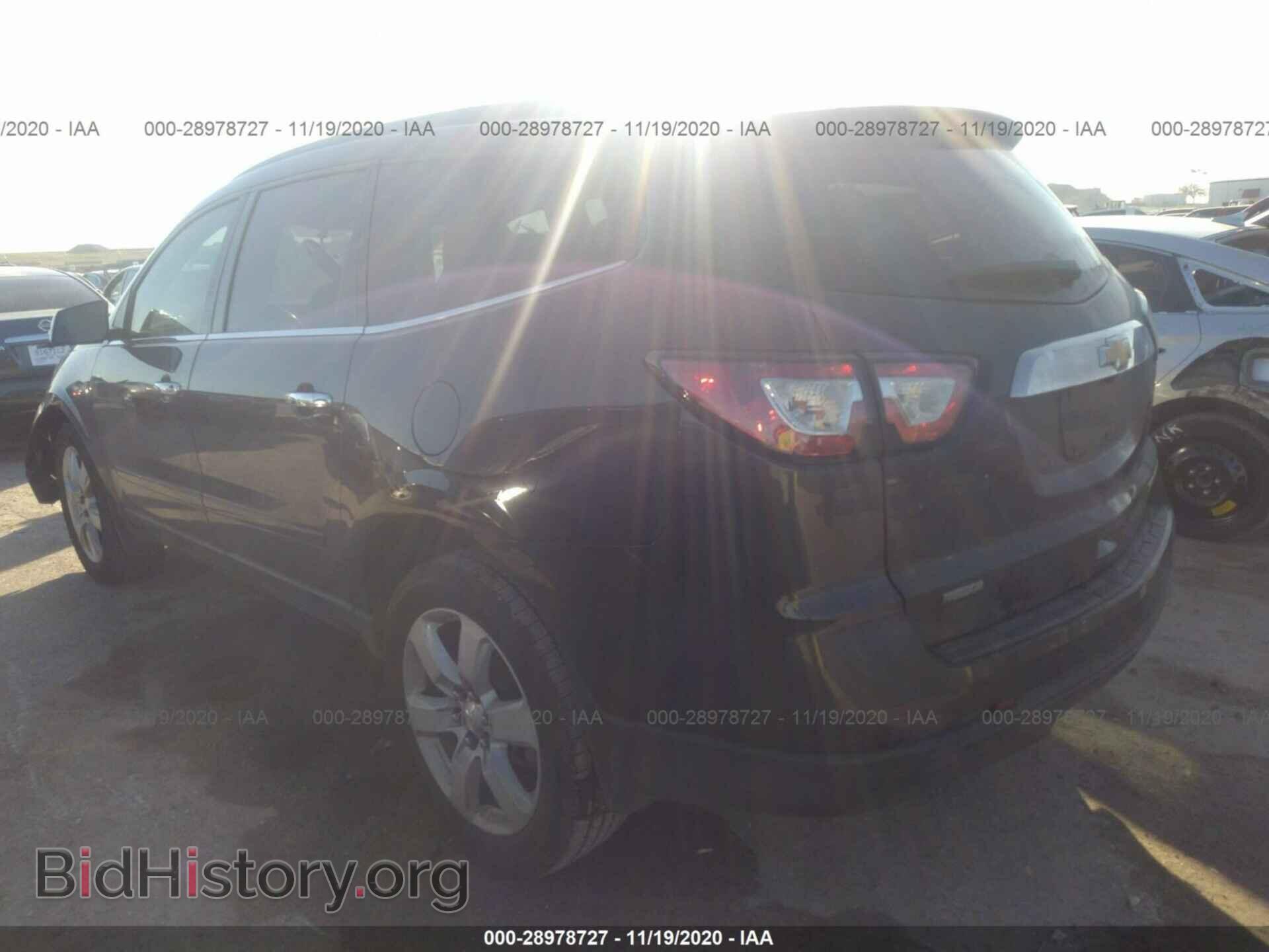 2016 CHEVROLET TRAVERSE - VIN: 1GNKRGKD8GJ158508 - Фото 3