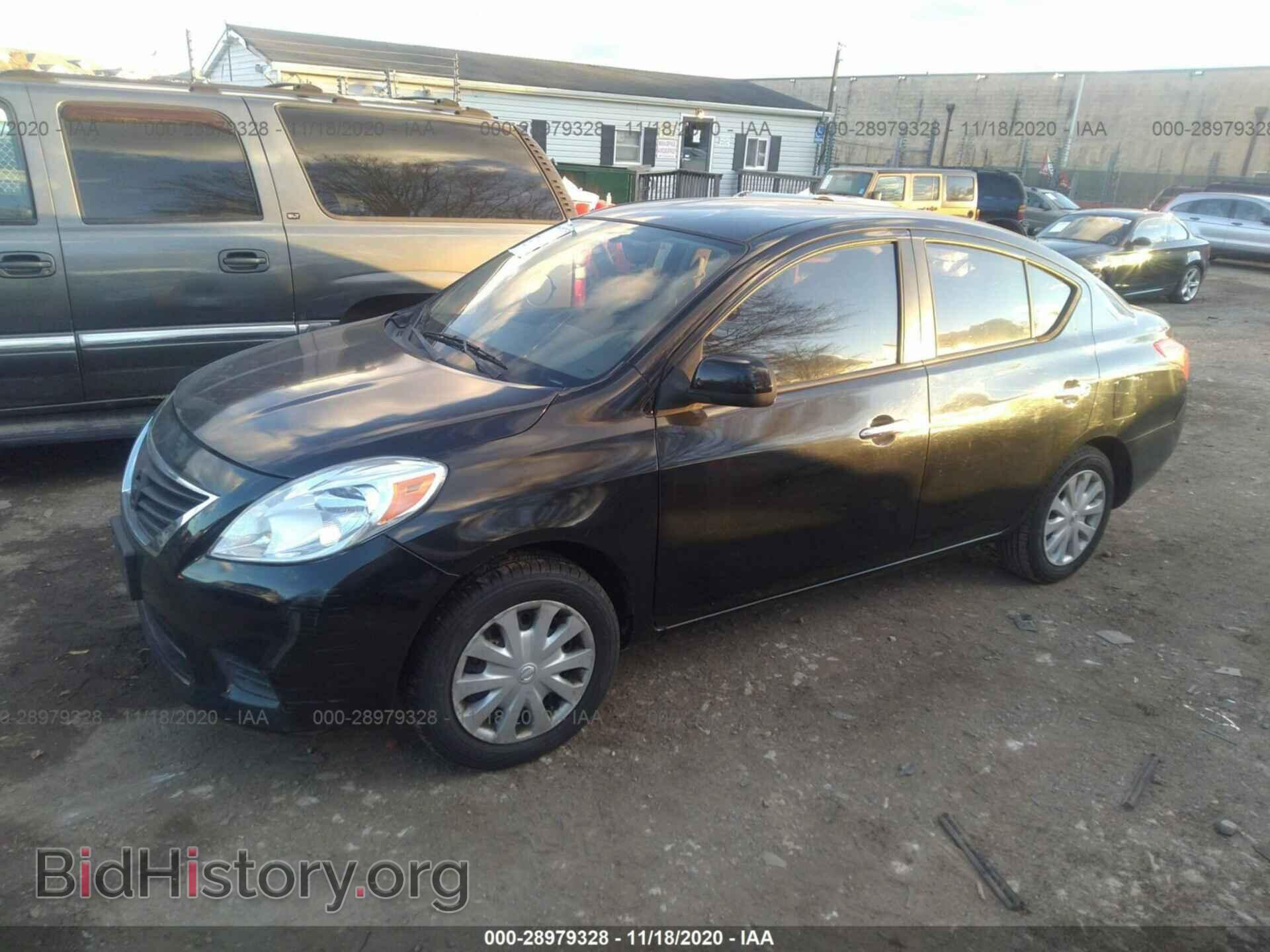 2012 NISSAN VERSA - VIN: 3N1CN7AP1CL874256 - Фото 2