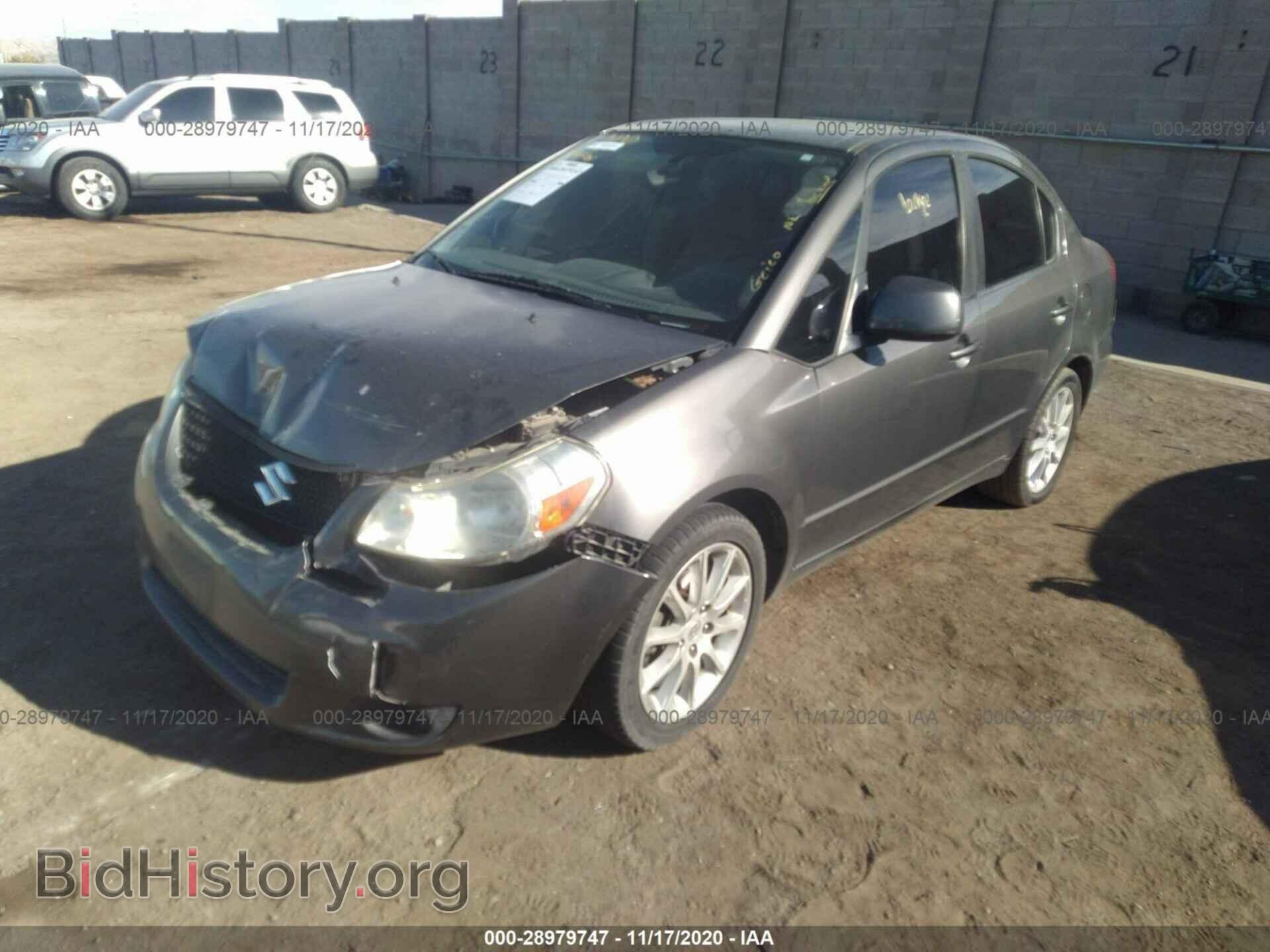 2011 SUZUKI SX4 - VIN: JS2YC5A28B6301662 - Фото 2