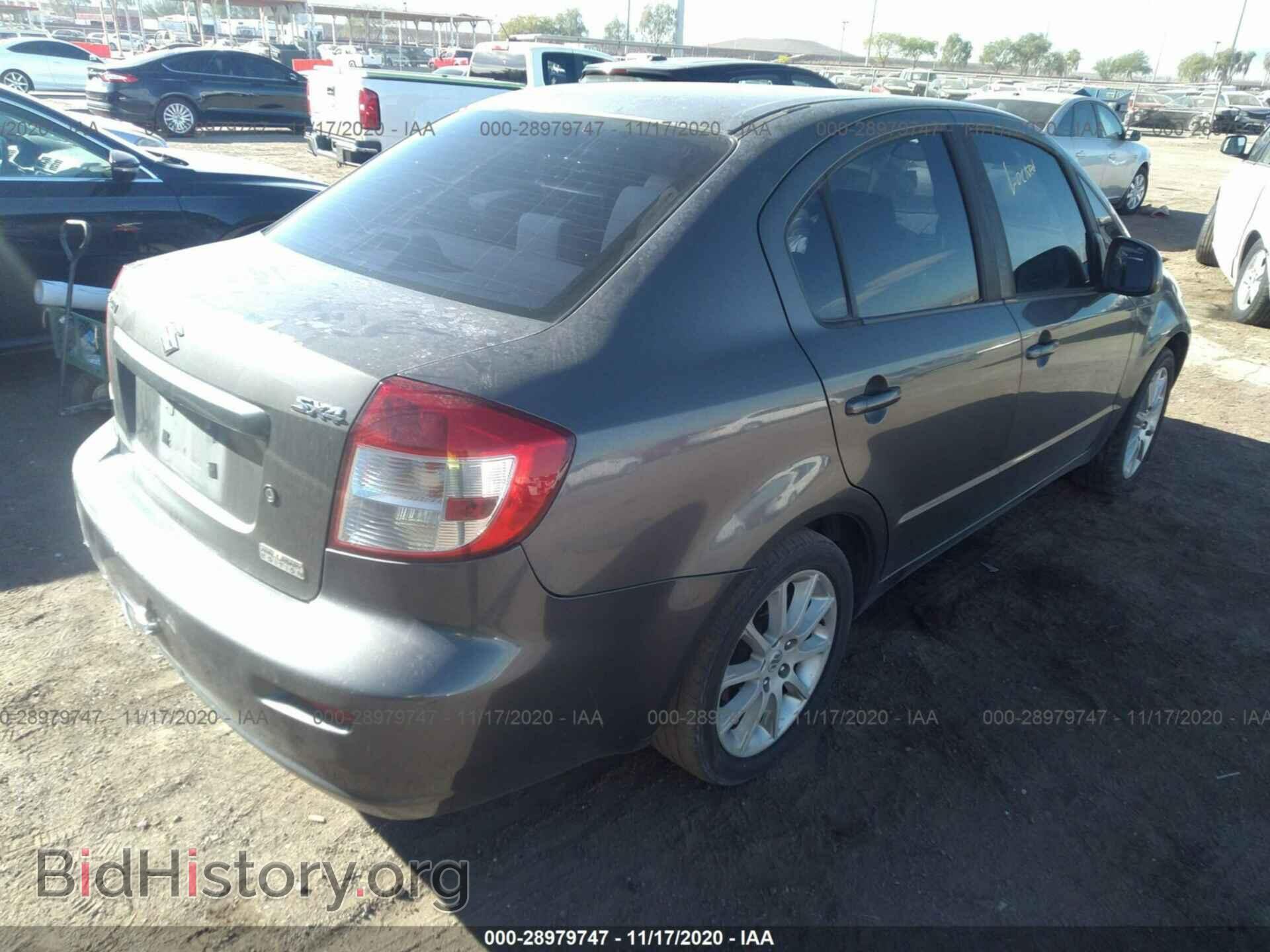 2011 SUZUKI SX4 - VIN: JS2YC5A28B6301662 - Фото 4