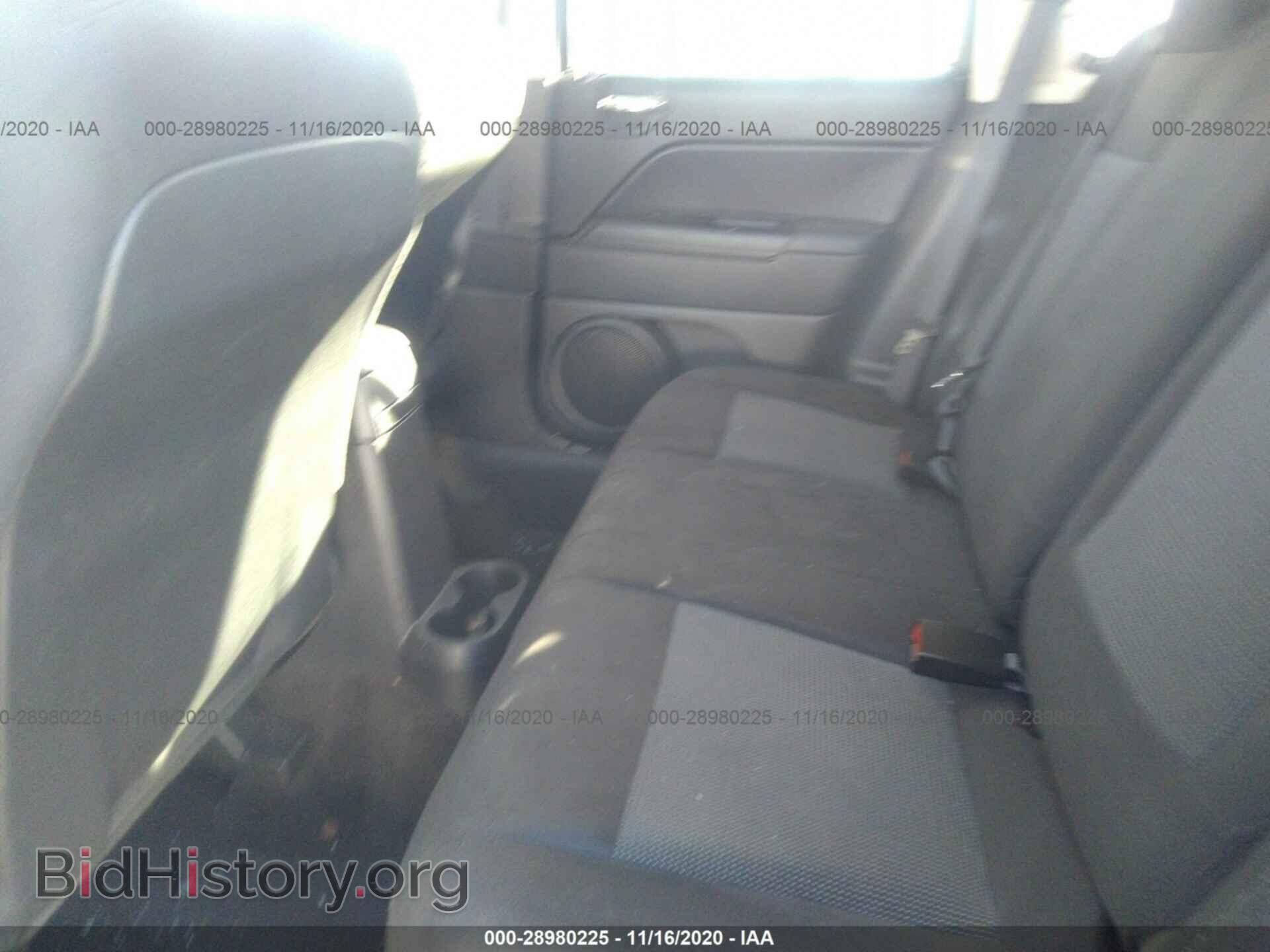 2015 JEEP COMPASS - VIN: 1C4NJDBB9FD259032 - Фото 8