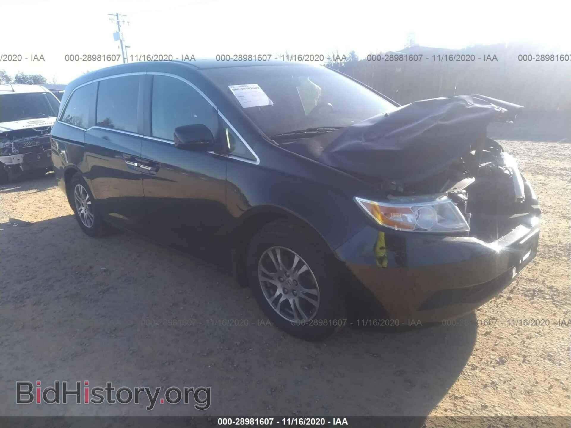 Photo 5FNRL5H60BB096527 - HONDA ODYSSEY 2011