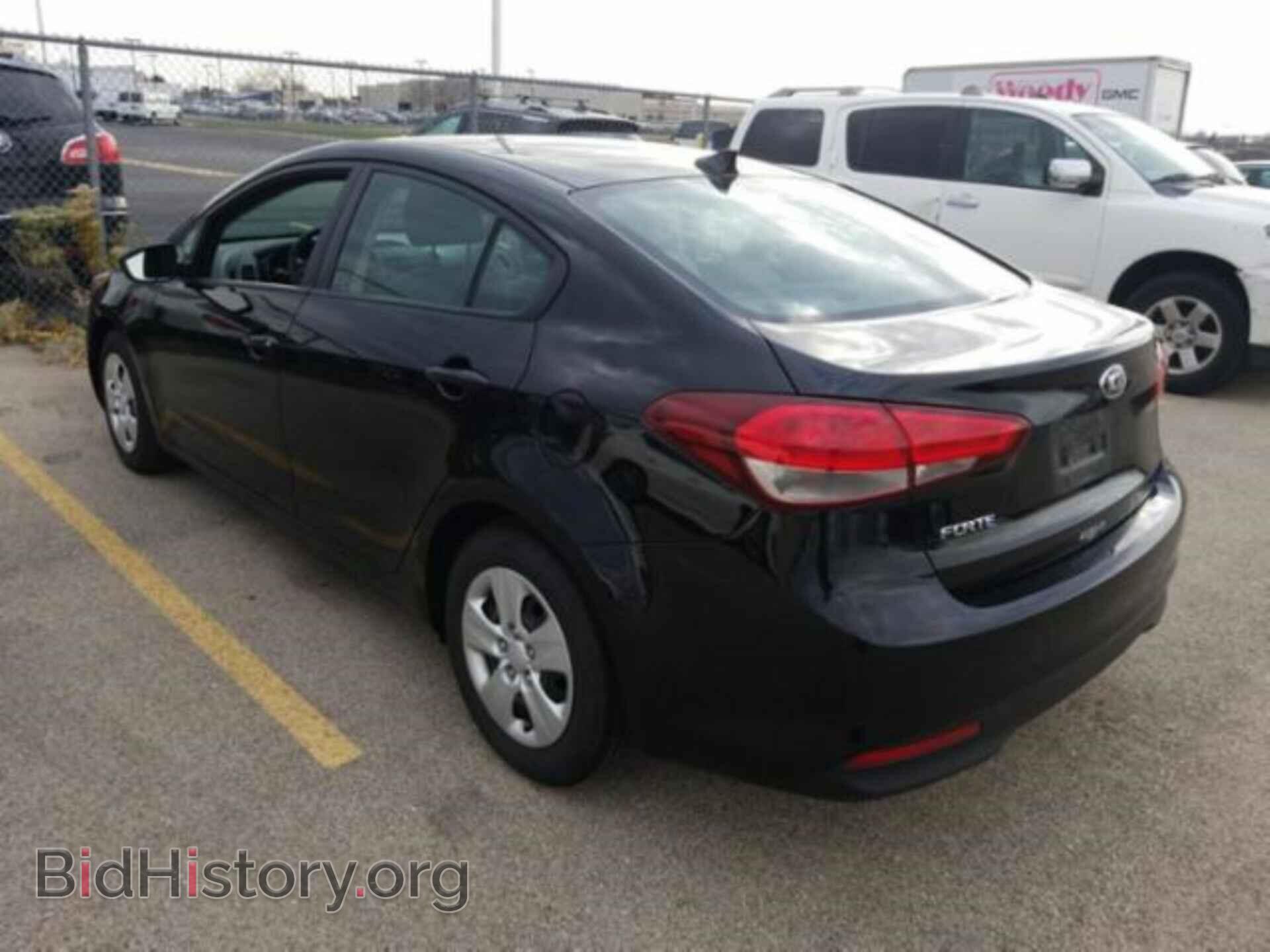 2017 KIA FORTE - VIN: 3KPFK4A70HE033350 - Фото 3
