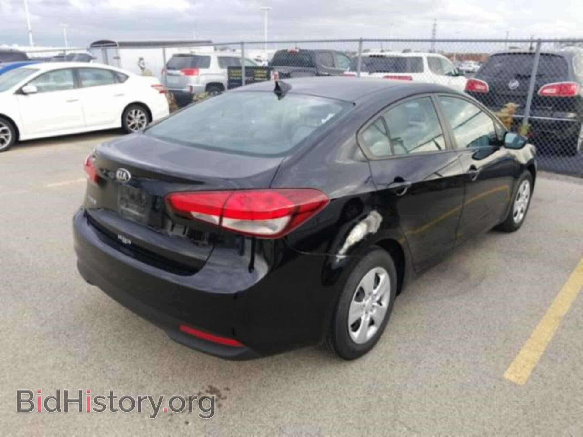 2017 KIA FORTE - VIN: 3KPFK4A70HE033350 - Фото 4