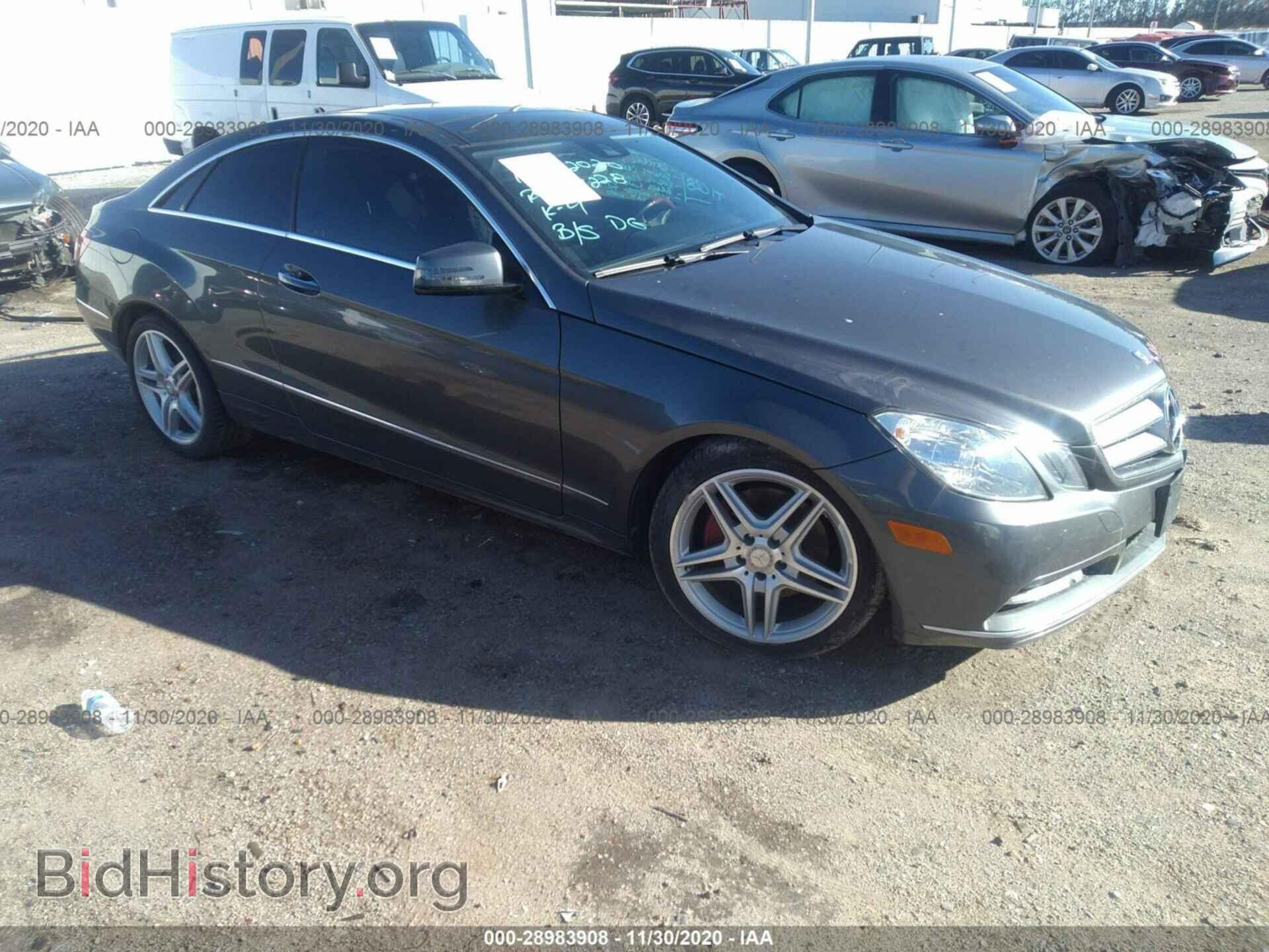 Photo WDDKJ5KBXDF204993 - MERCEDES-BENZ E-CLASS 2013