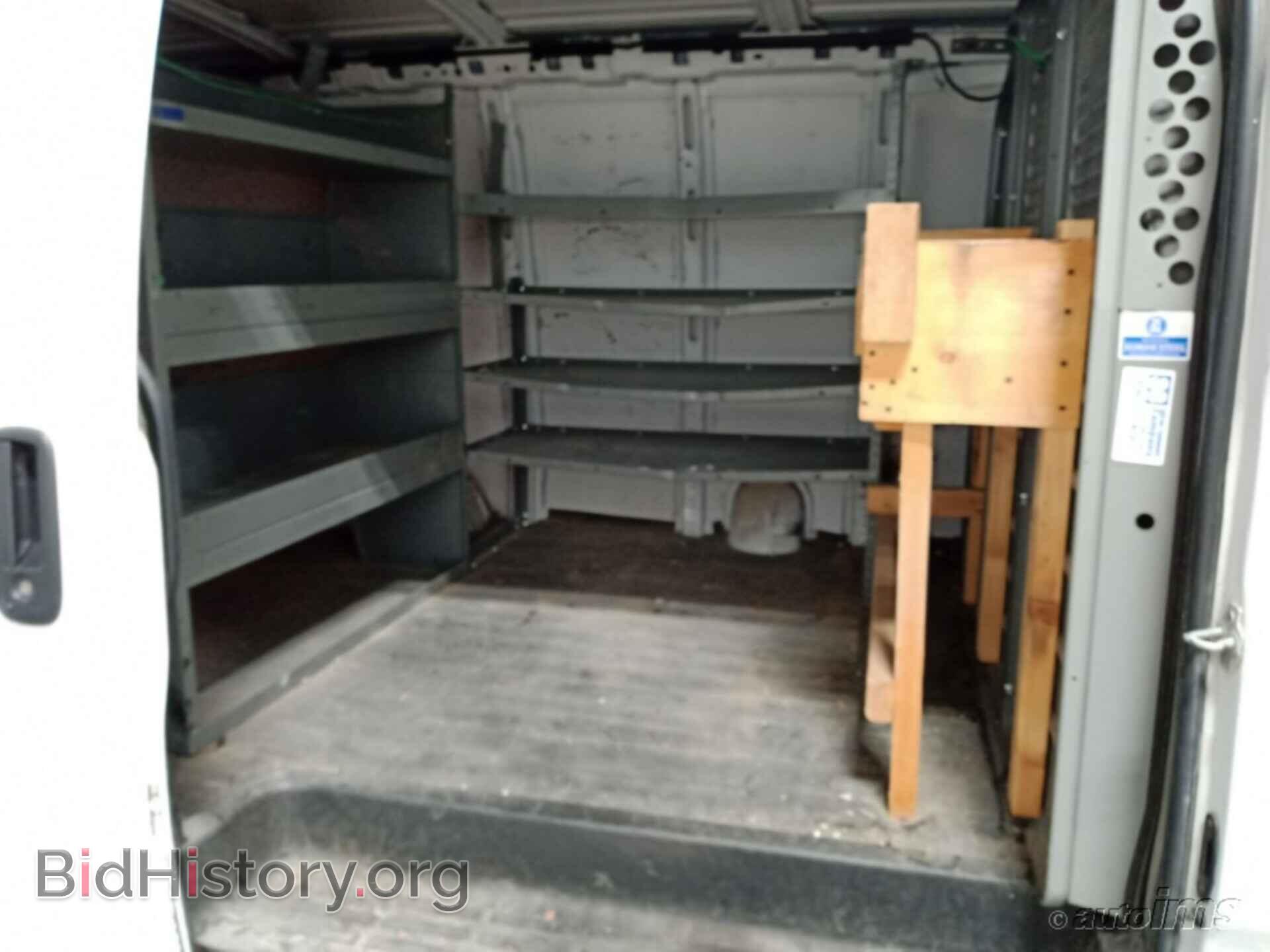 2010 CHEVROLET EXPRESS CARGO VAN - VIN: 1GCZGFBA0A1157910 - Photo 30