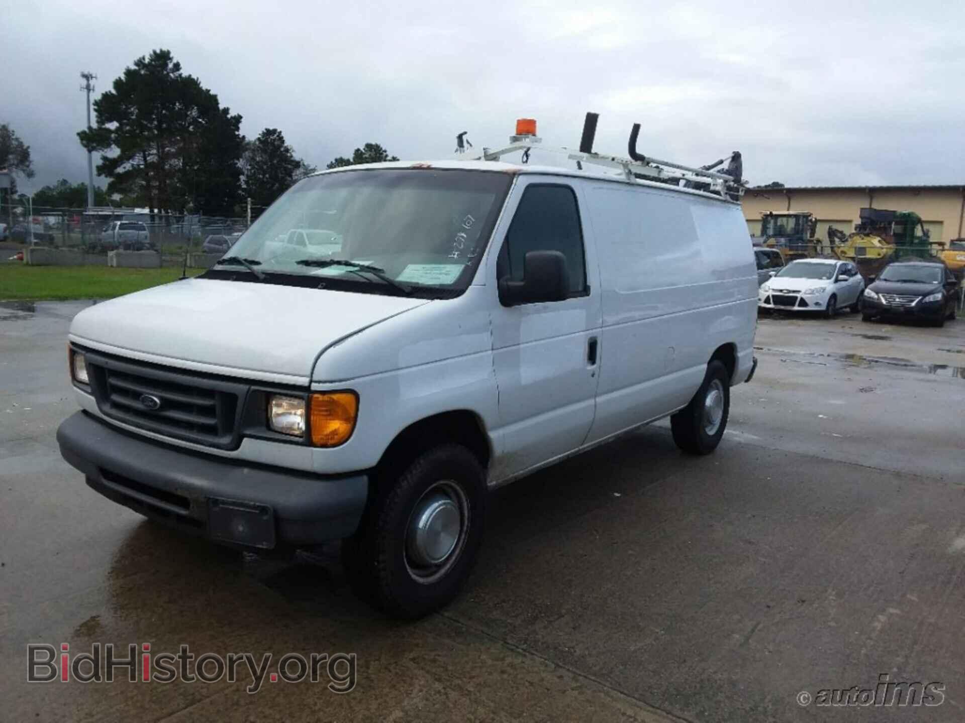 2006 FORD ECONOLINE CARGO VAN - VIN: 1FTNE24L06DB16596 - Photo 2