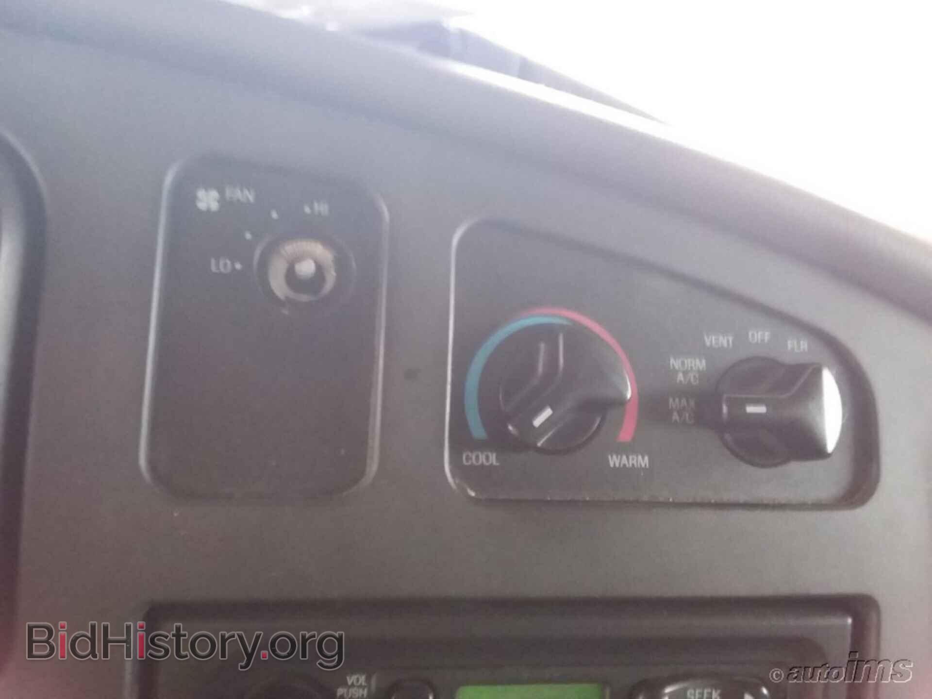 2006 FORD ECONOLINE CARGO VAN - VIN: 1FTNE24L06DB16596 - Photo 3