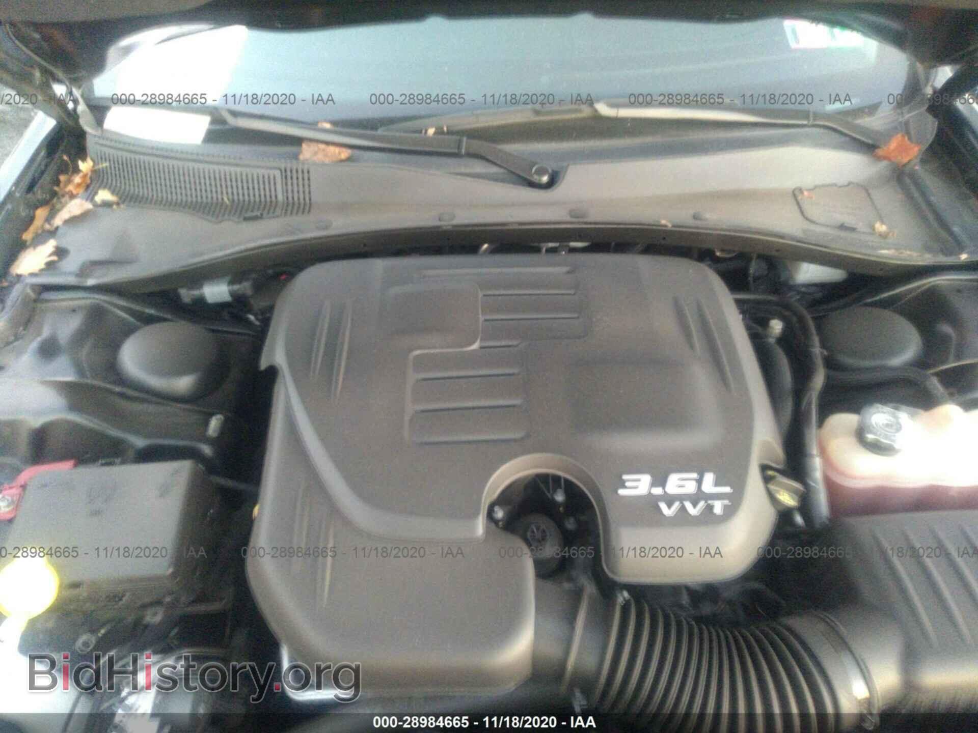 2019 CHRYSLER 300 - VIN: 2C3CCAAGXKH501003 - Фото 10