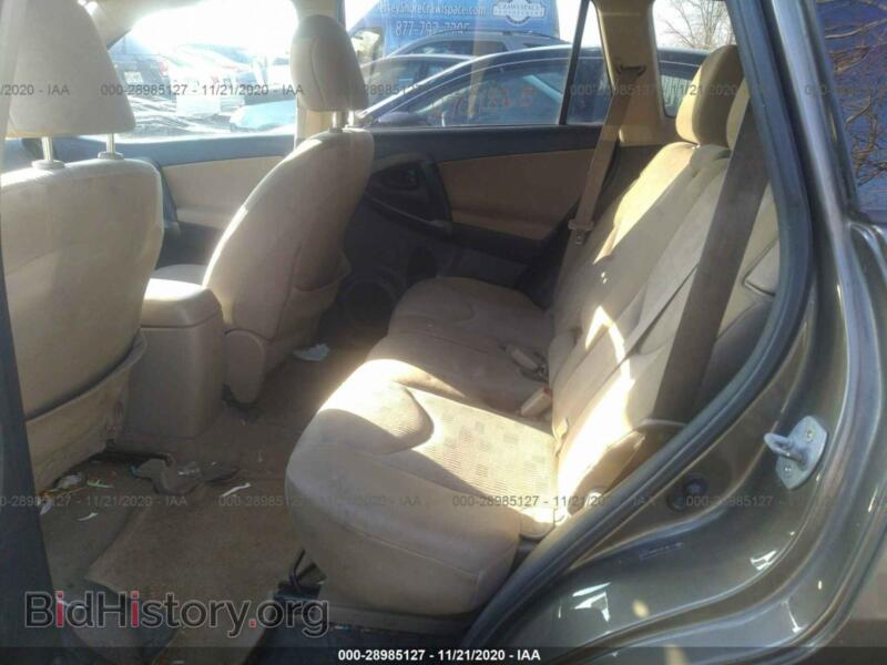 2011 Toyota RAV4 (VIN 2T3BF4DV5BW163018) — photo 8 of 11