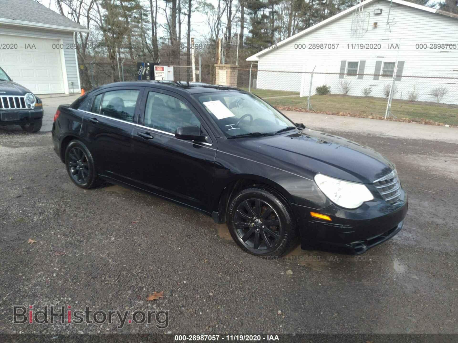 Photo 1C3CC5FB3AN217903 - CHRYSLER SEBRING 2010