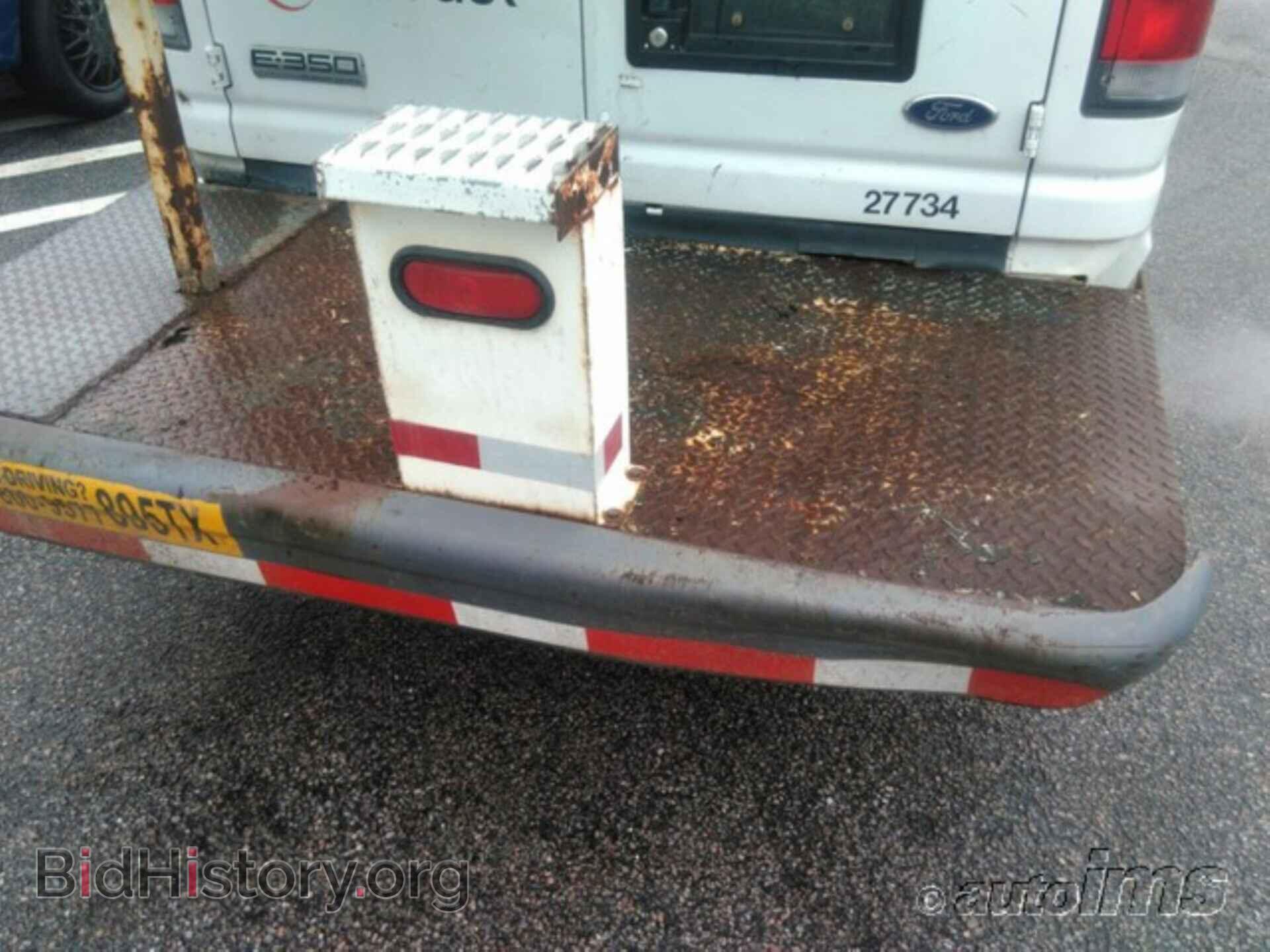 2006 FORD ECONOLINE CARGO VAN - VIN: 1FTSE34L36HA91274 - Photo 4