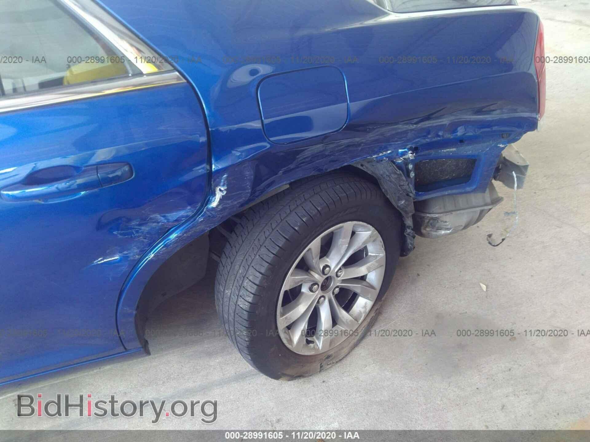2018 CHRYSLER 300 - VIN: 2C3CCAAG2JH308357 - Фото 6