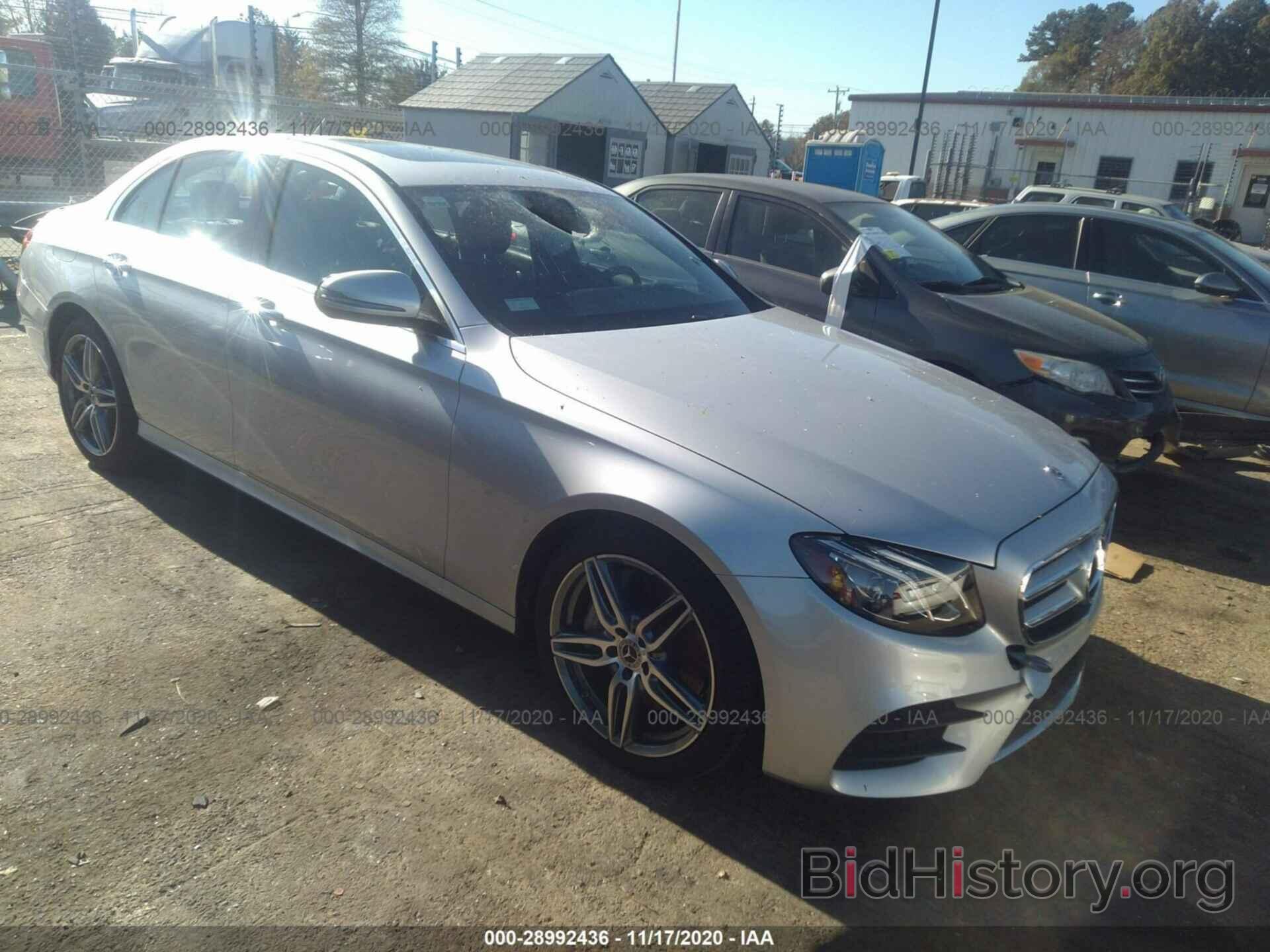 Photo WDDZF6JB9LA734858 - MERCEDES-BENZ E-CLASS 2020