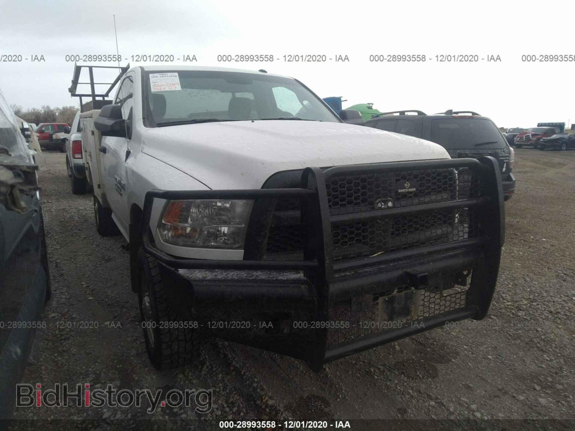 Photo 3C6MR5AJ5JG253640 - RAM 2500 2018