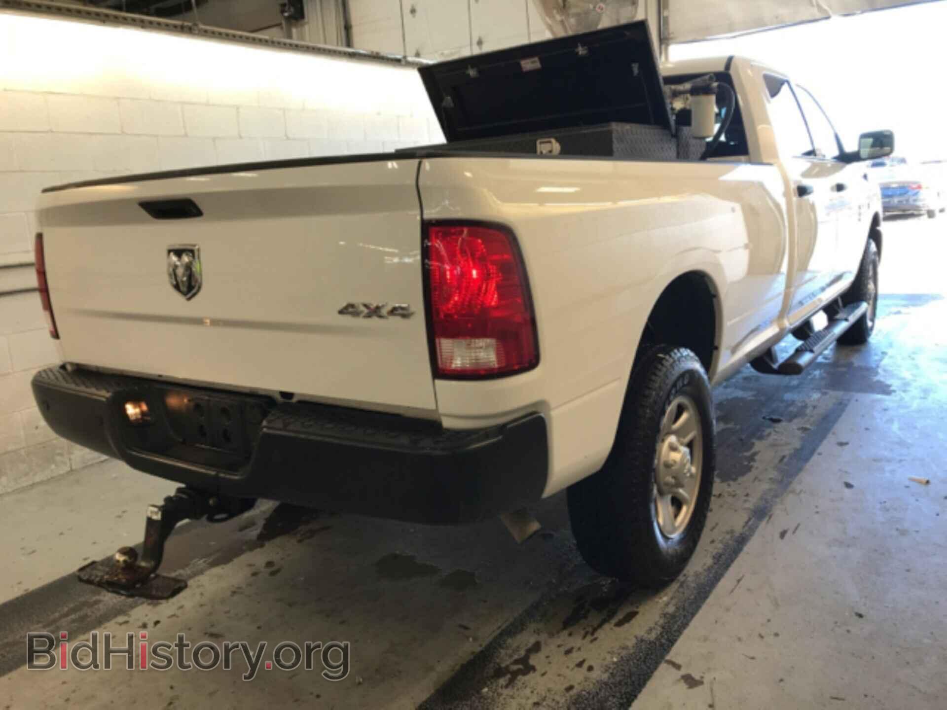 2018 RAM 2500 - VIN: 3C6TR5HT9JG174832 - Photo 18