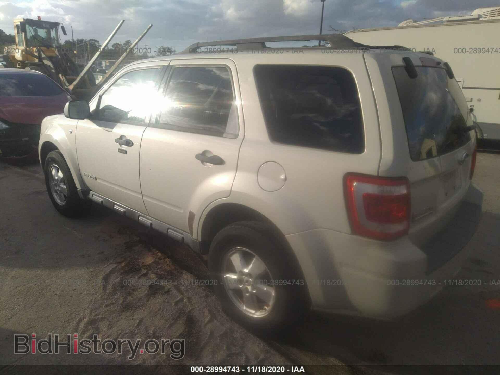 2008 FORD ESCAPE - VIN: 1FMCU03138KC07600 - Фото 3