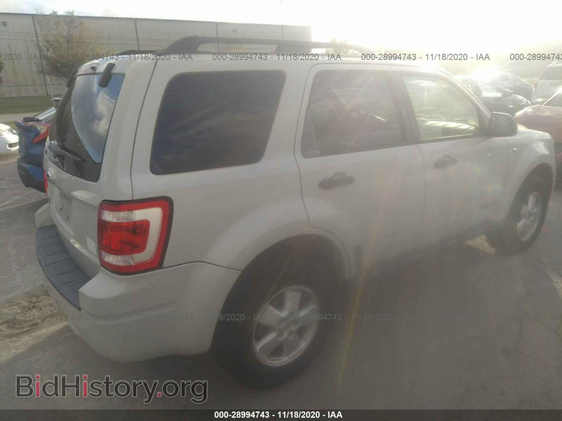2008 FORD ESCAPE - VIN: 1FMCU03138KC07600 - Фото 4