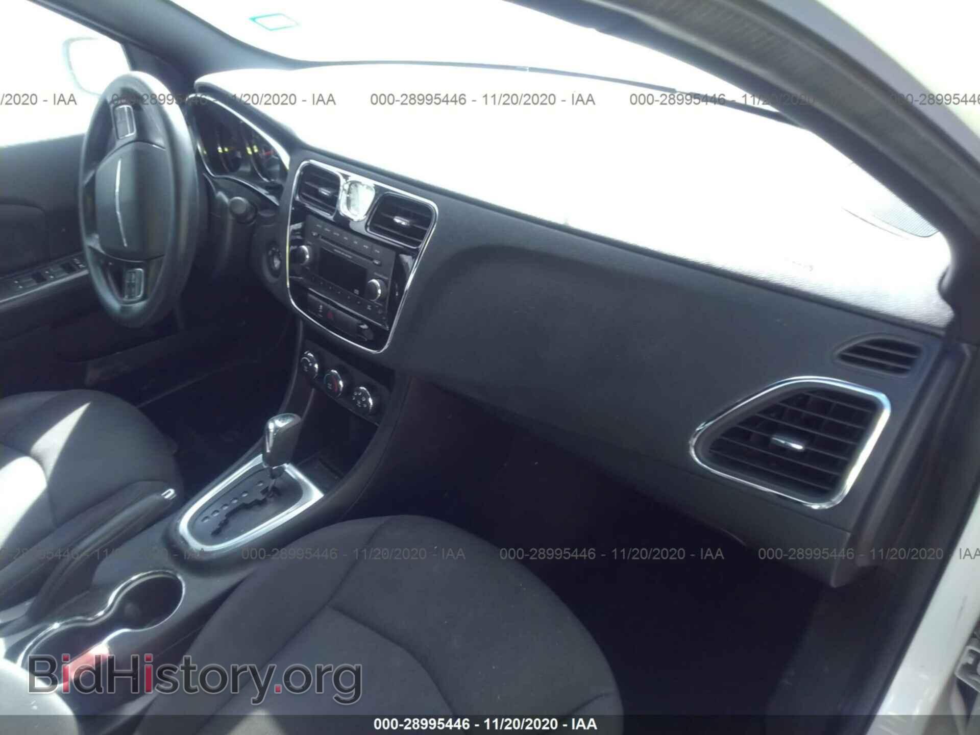 2013 CHRYSLER 200 - VIN: 1C3CCBAB1DN698731 - Фото 5
