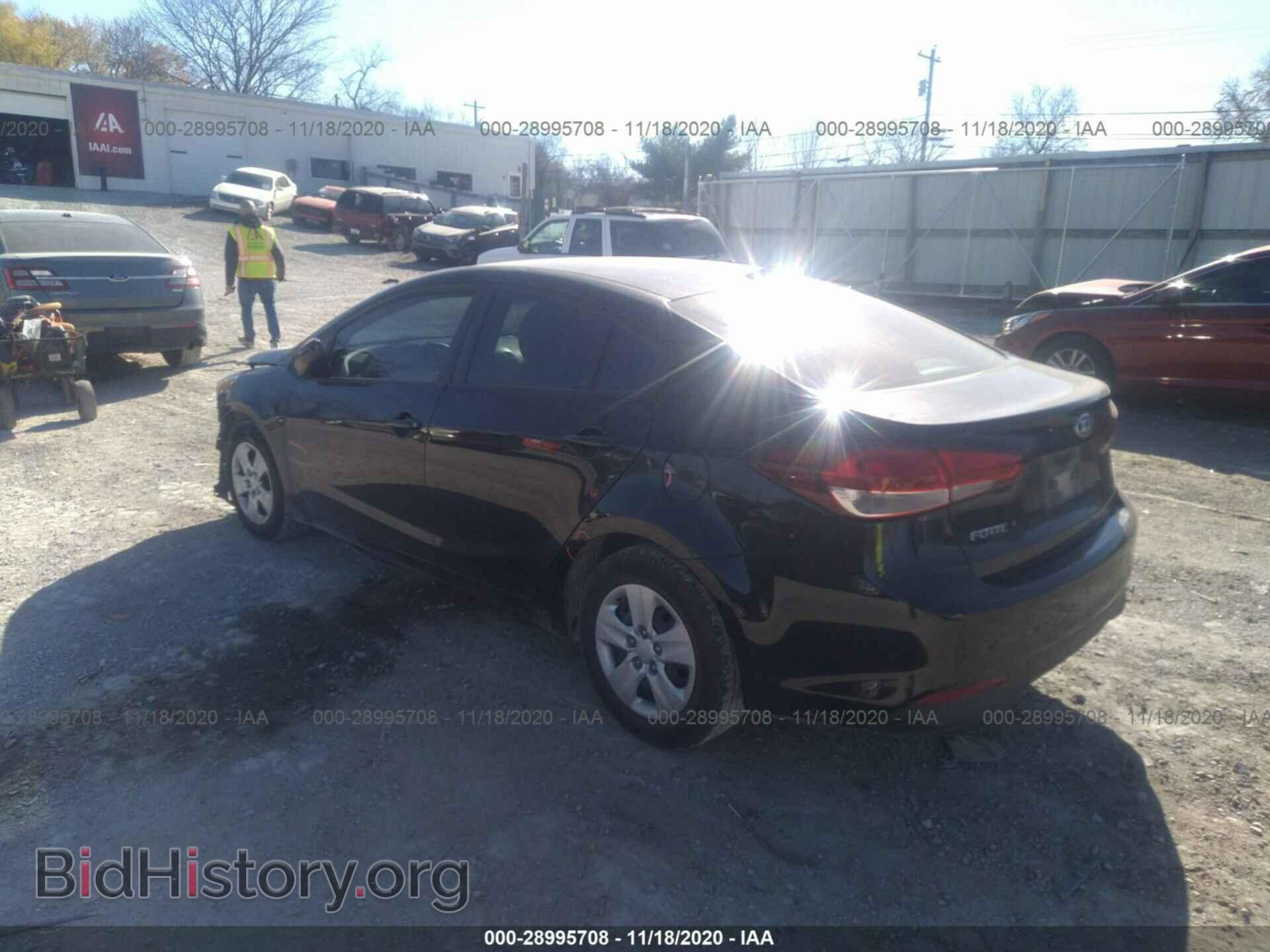 2017 KIA FORTE - VIN: 3KPFL4A78HE119423 - Фото 3