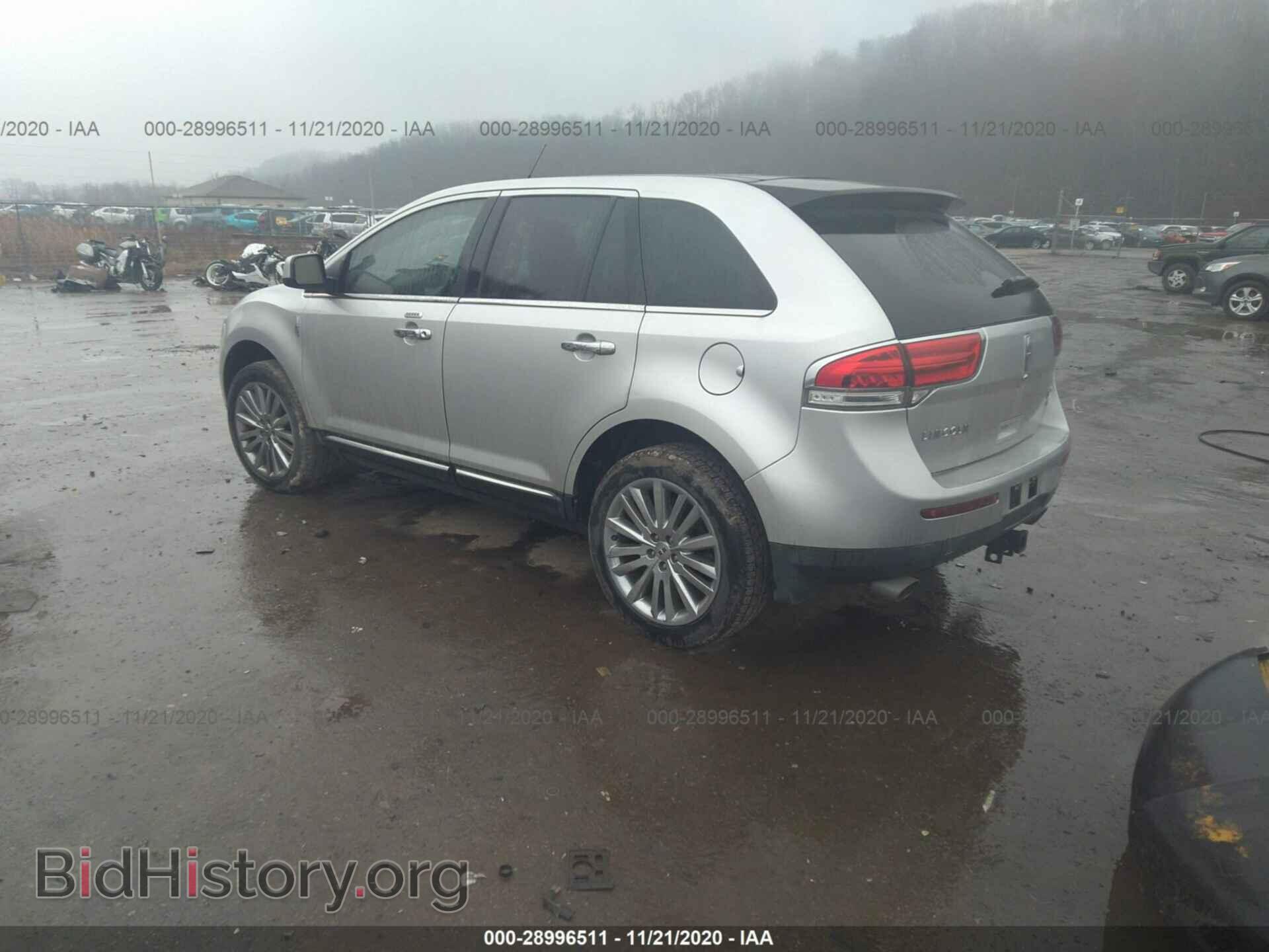 2011 LINCOLN MKX - VIN: 2LMDJ8JK5BBJ04420 - Фото 3