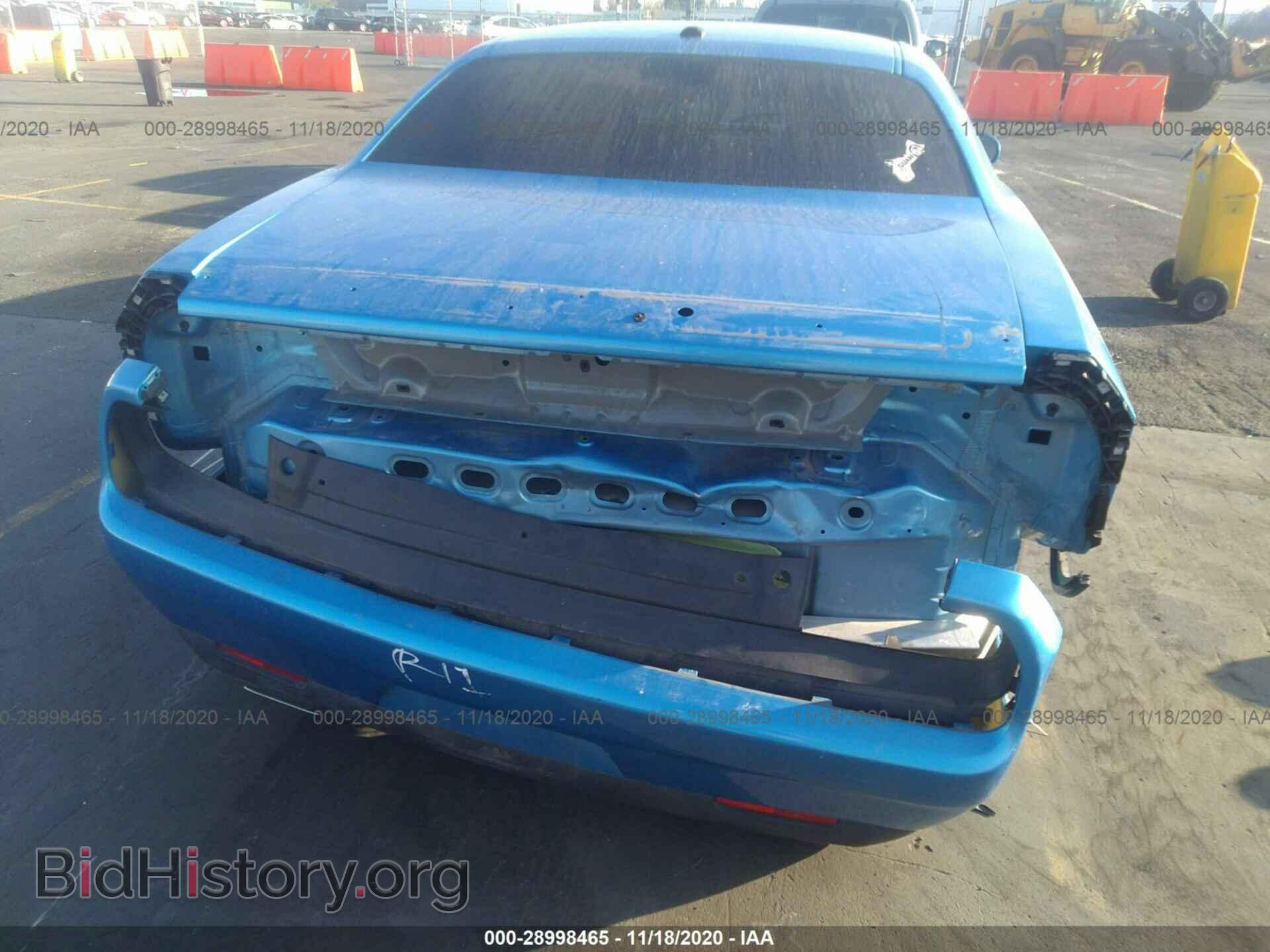 2018 DODGE CHALLENGER - VIN: 2C3CDZAG4JH328184 - Фото 6