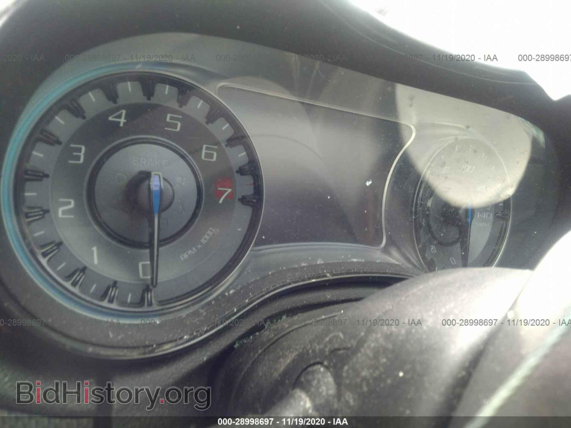 2015 CHRYSLER 300 - VIN: 2C3CCAGG4FH849618 - Фото 7